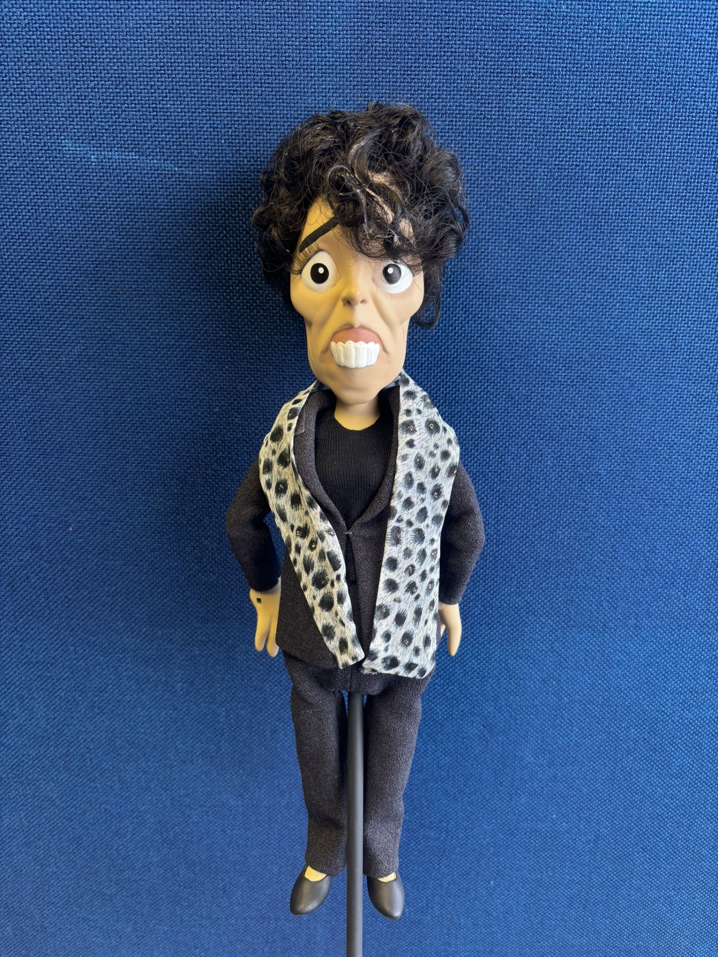 Newzoid puppet - Olivia Coleman - Image 2 of 5