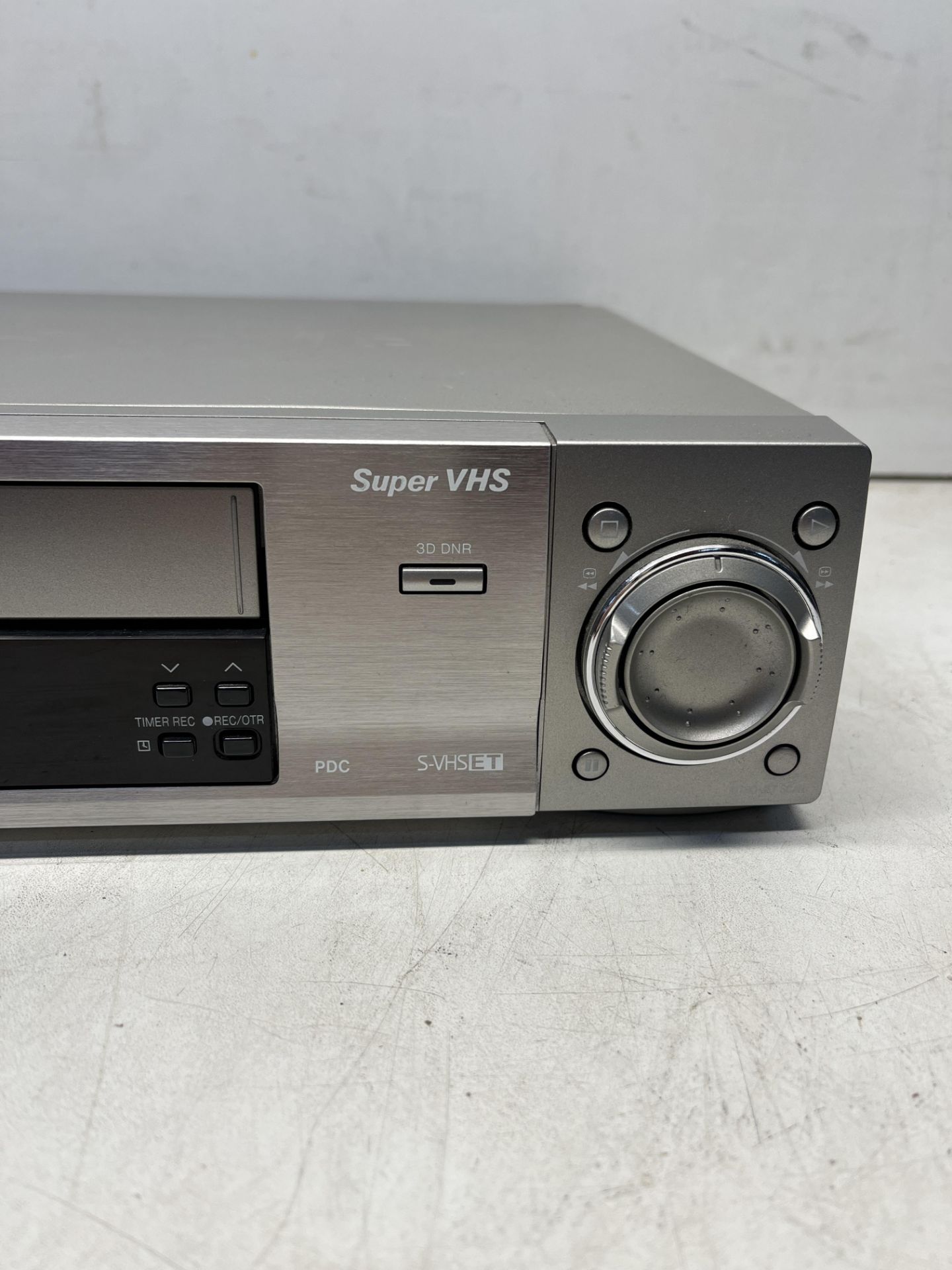 Panasonic NV-HS960 High-End Super VHS Video Player Super Drive - Image 3 of 5
