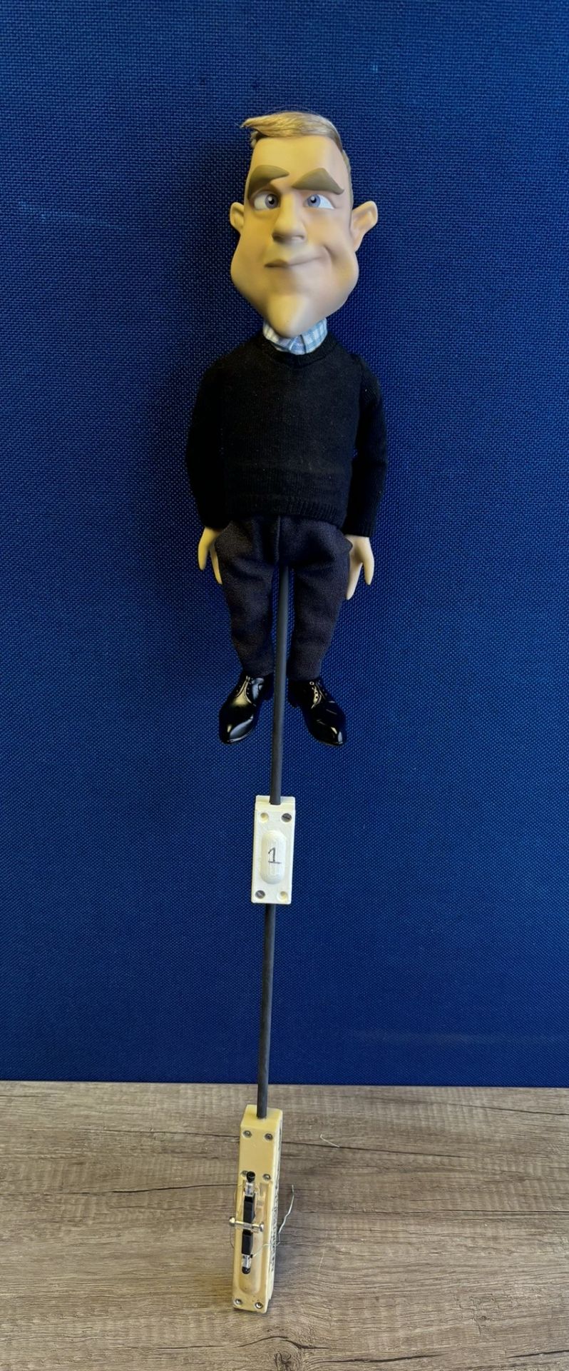 Newzoid puppet - Gary Barlow - Image 3 of 3