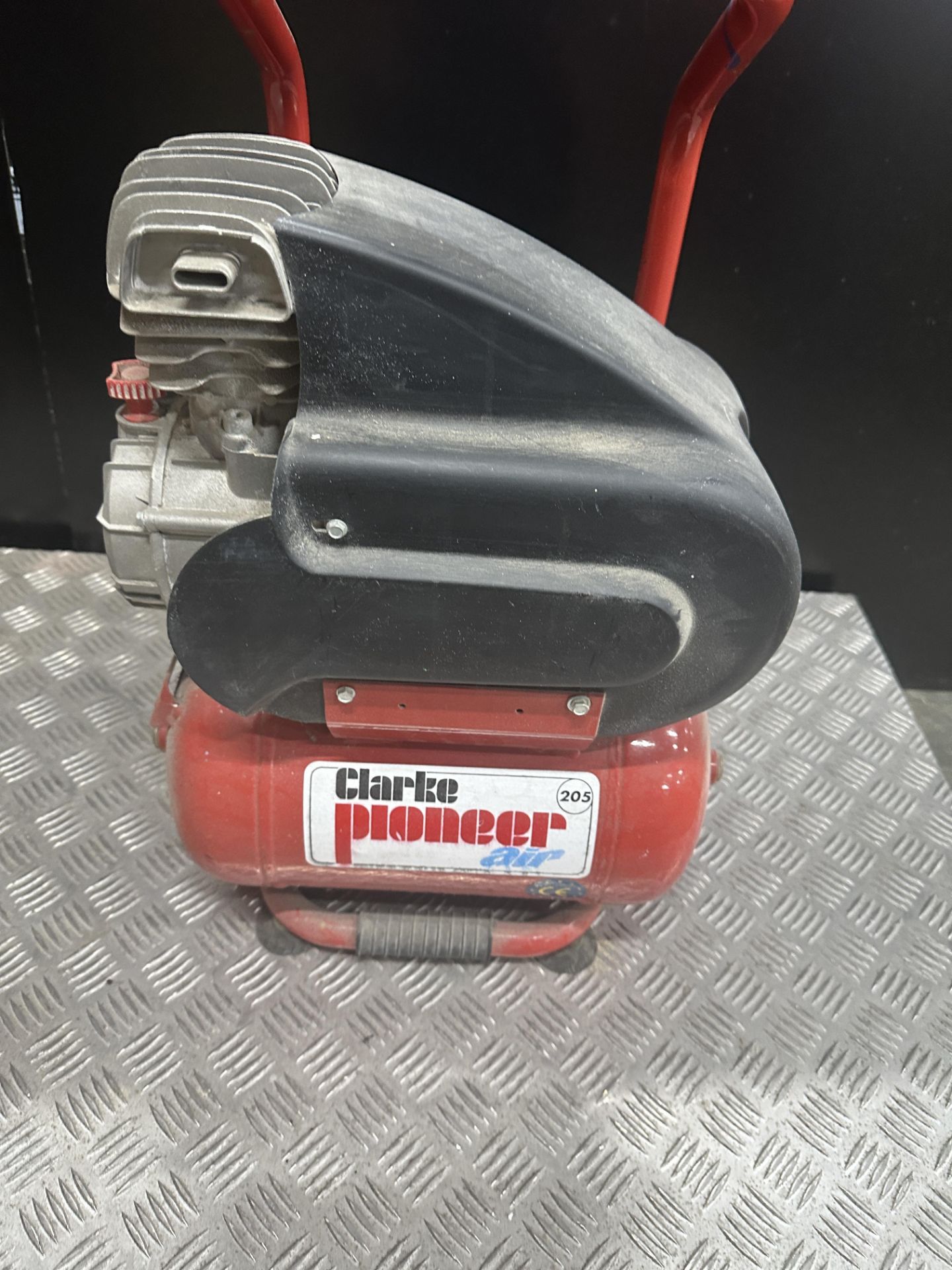 Clarke Pioneer Air 205 air compressor