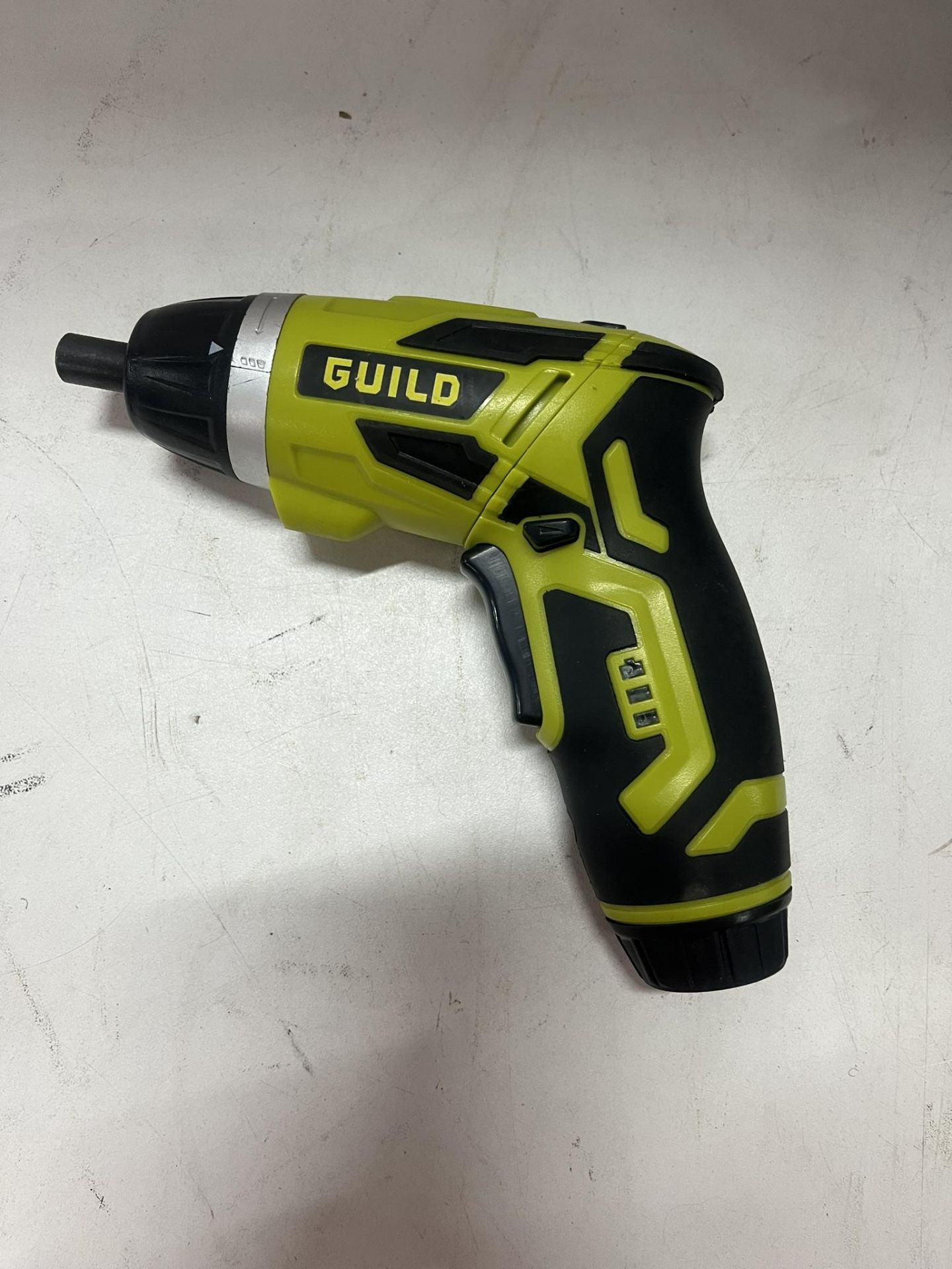 GUILD 3.6V CORDLESS ELECTRIC SCREWDRIVER - Image 4 of 5