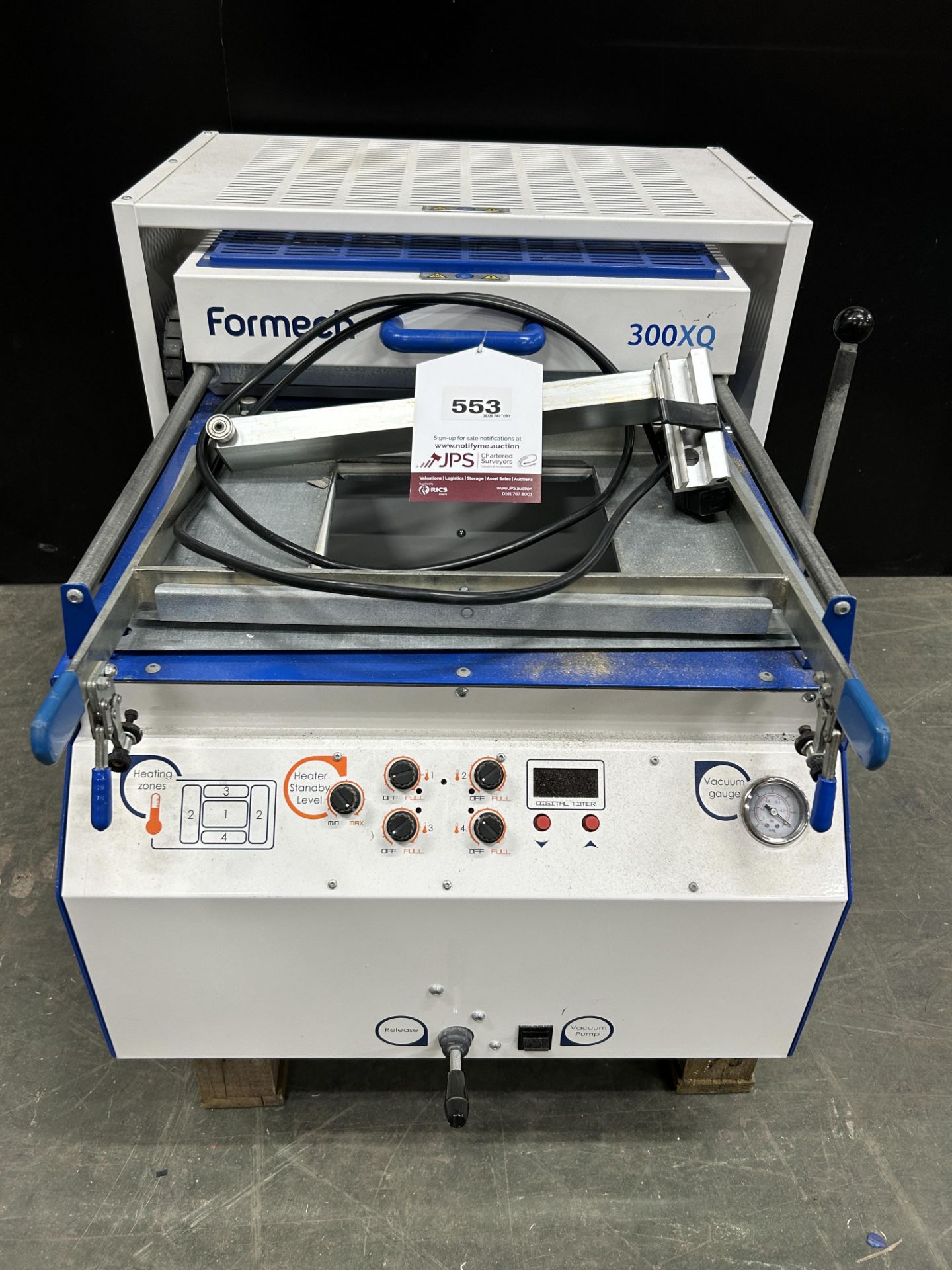 Formech 300 XG vacuum former