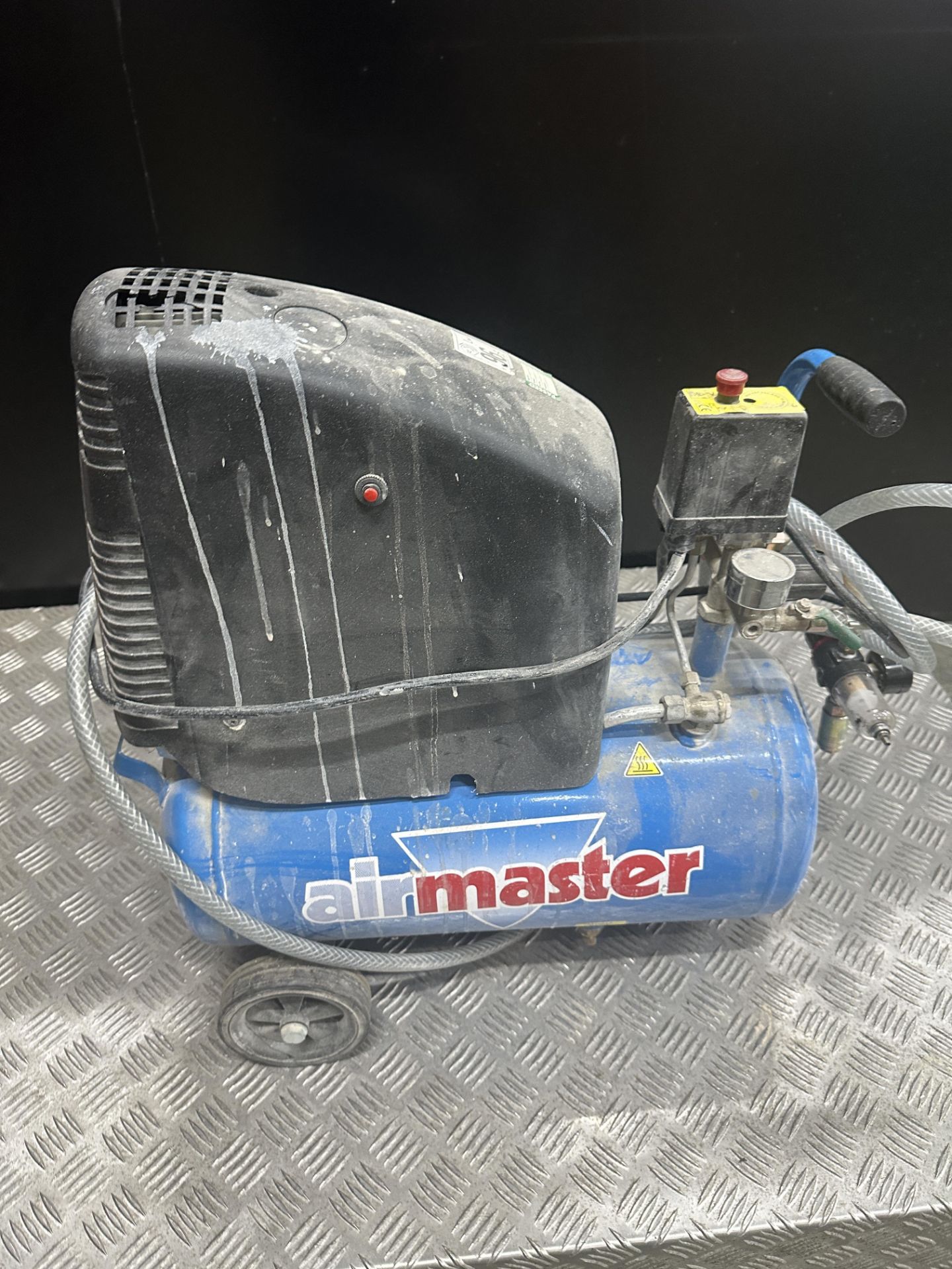 AirMaster Tiger 7/250 portable air compressor