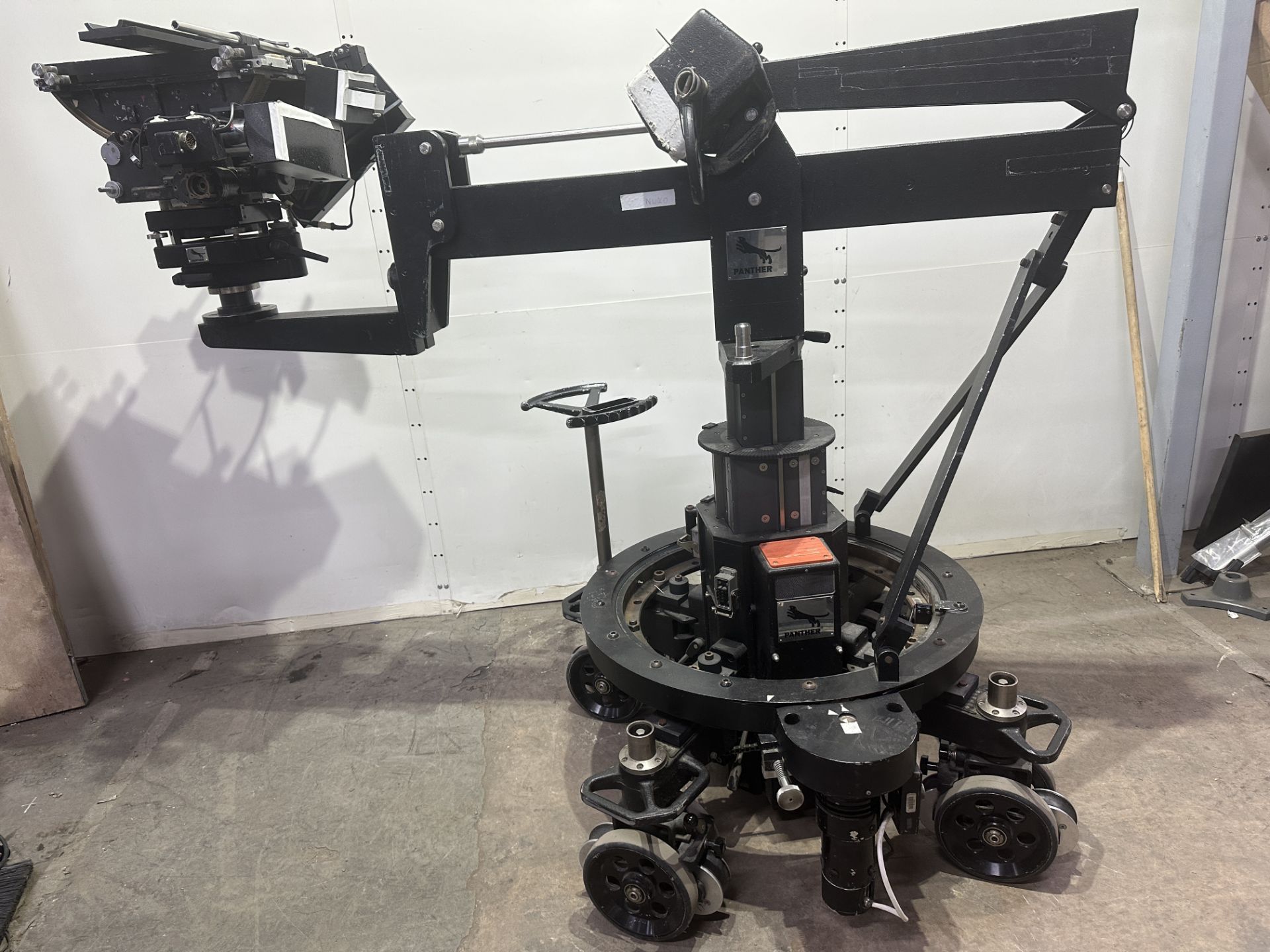 Super Panther 3 fitted with a Super Jib jib arm with 2 lengths of track