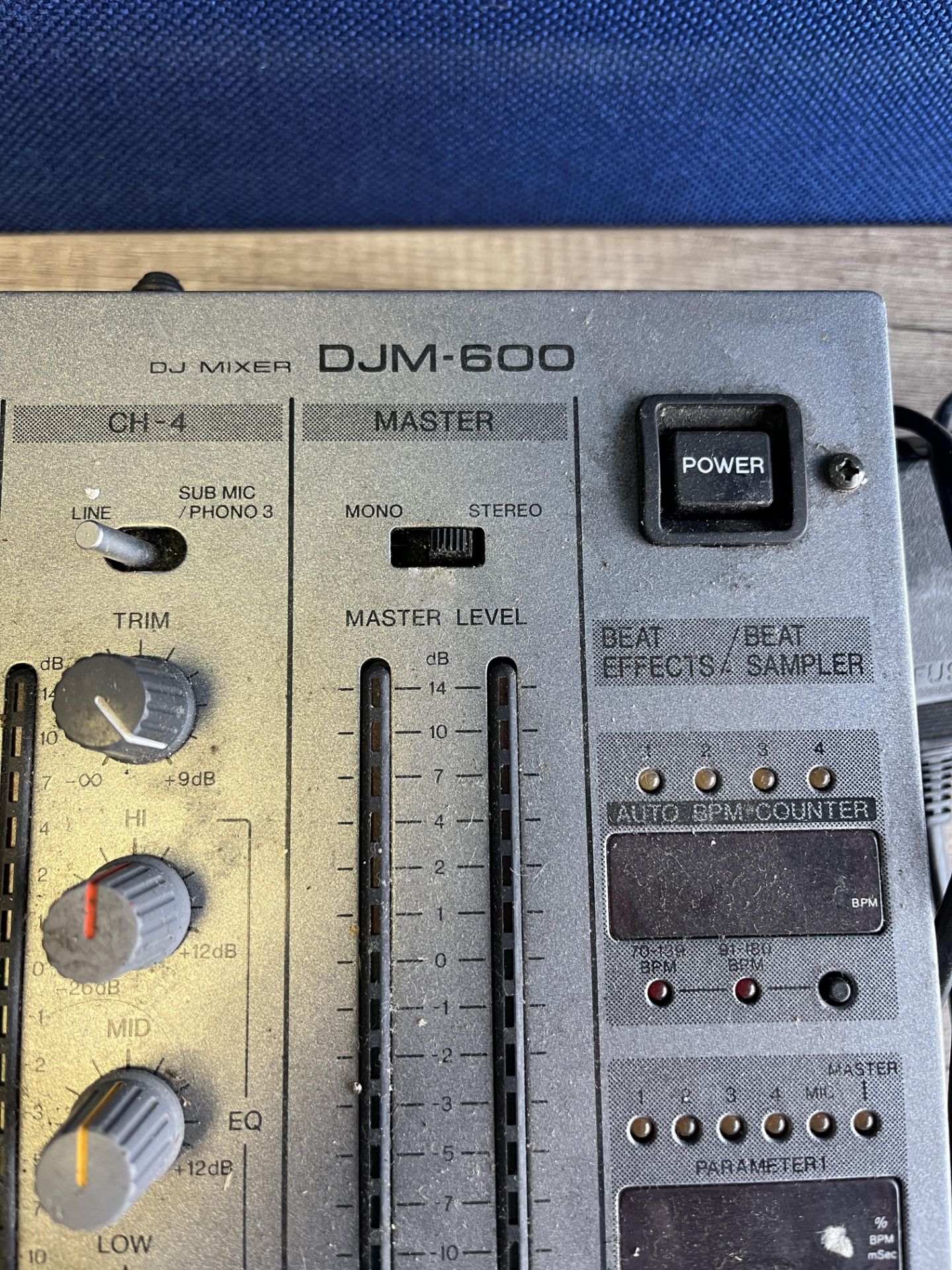 Pioneer DJM-600 Mixer - Silver - Bild 3 aus 10