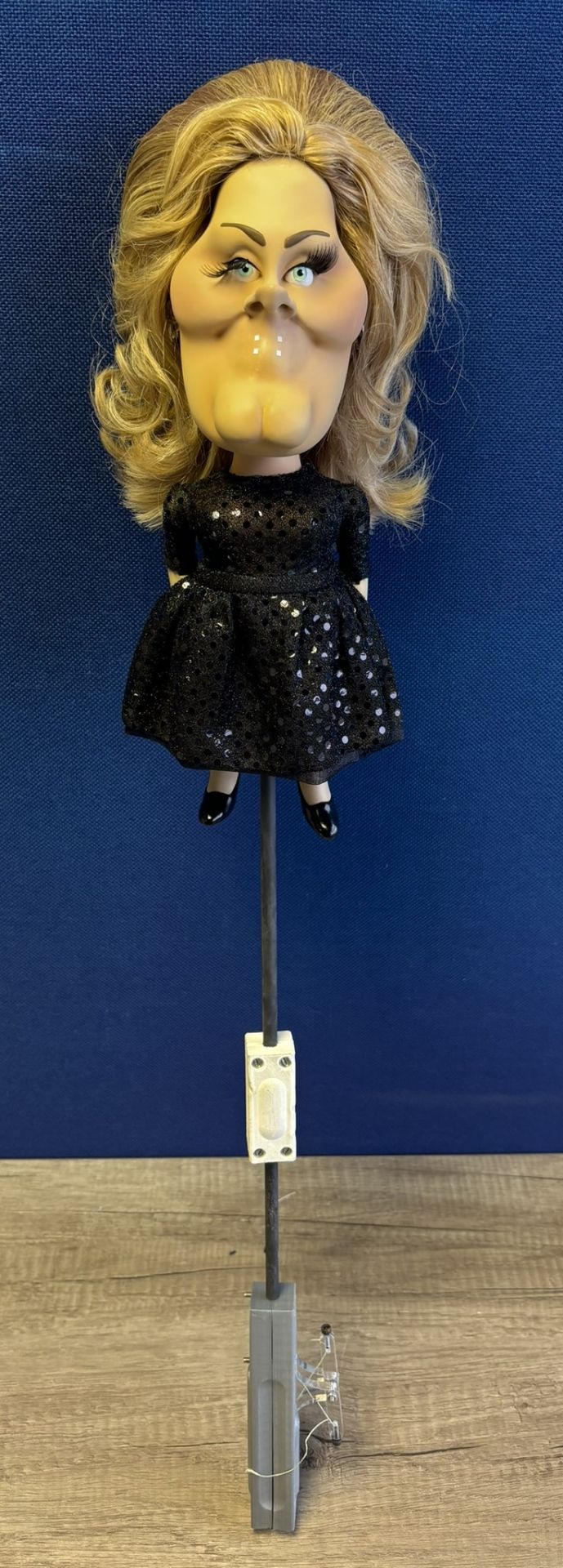 Newzoid puppet - Adele - Image 3 of 3
