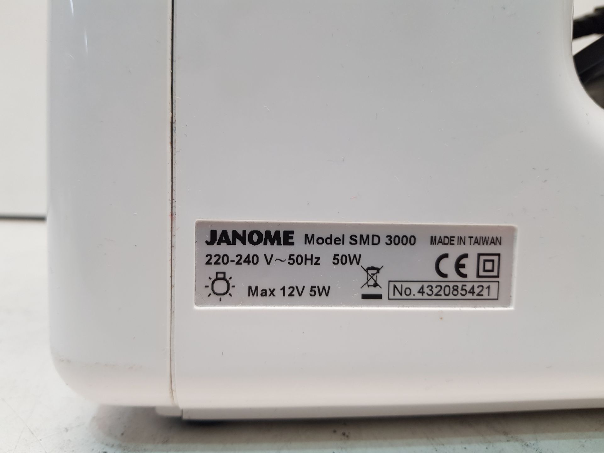Janome SMD 3000 Sewing Machine S/N: 432085421 - Image 2 of 4