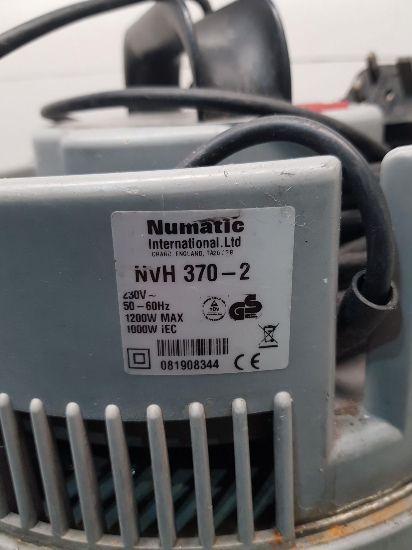 Numatic Grey Vacuum Cleaner Model: NVH 370-2 - Bild 2 aus 2