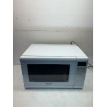 Panasonic NN-ST452W 900W Microwave Oven