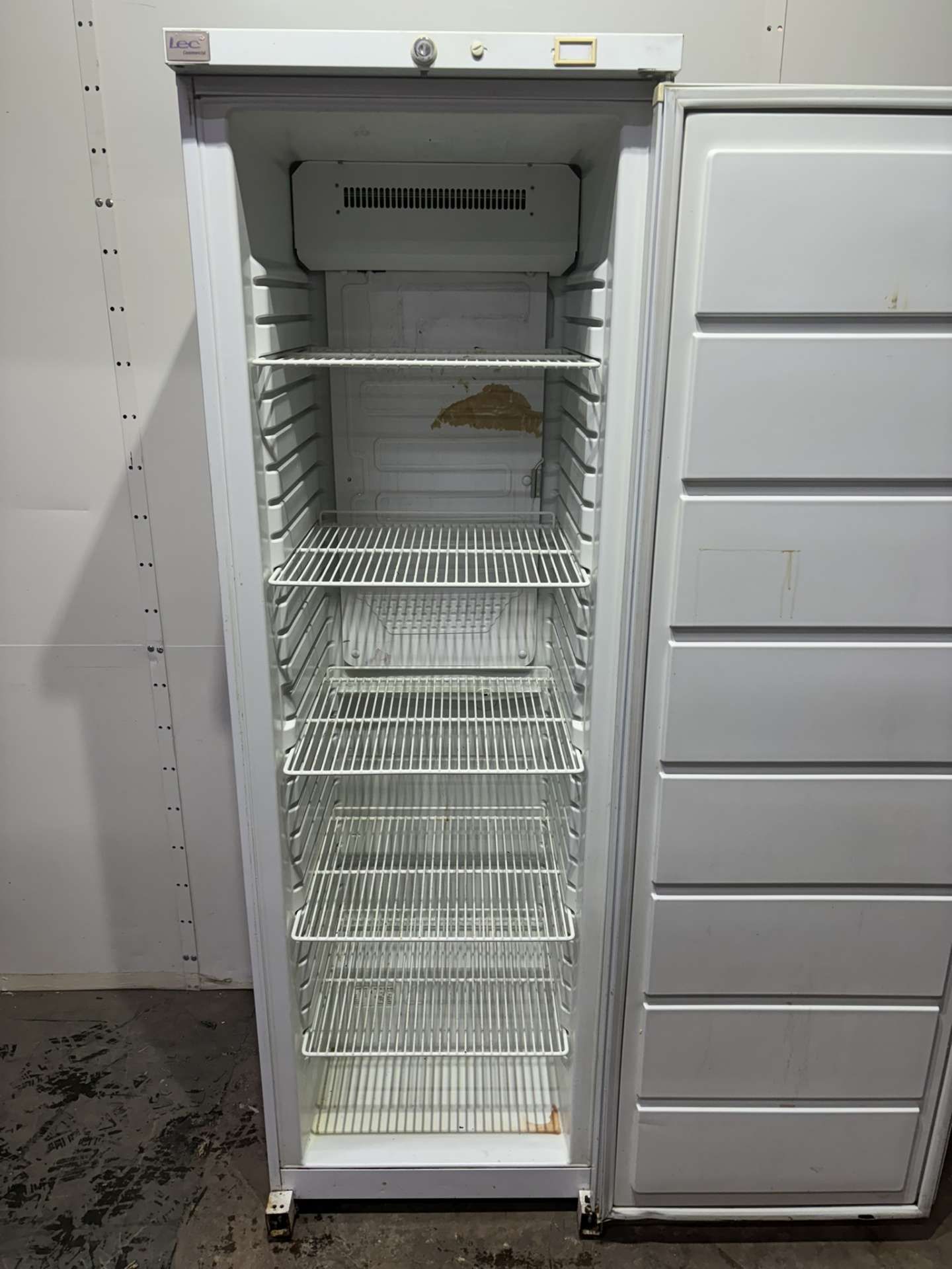 LEC COMMERCIAL PENTANE CL350 FRIDGE FREEZER - WHITE - Image 3 of 5