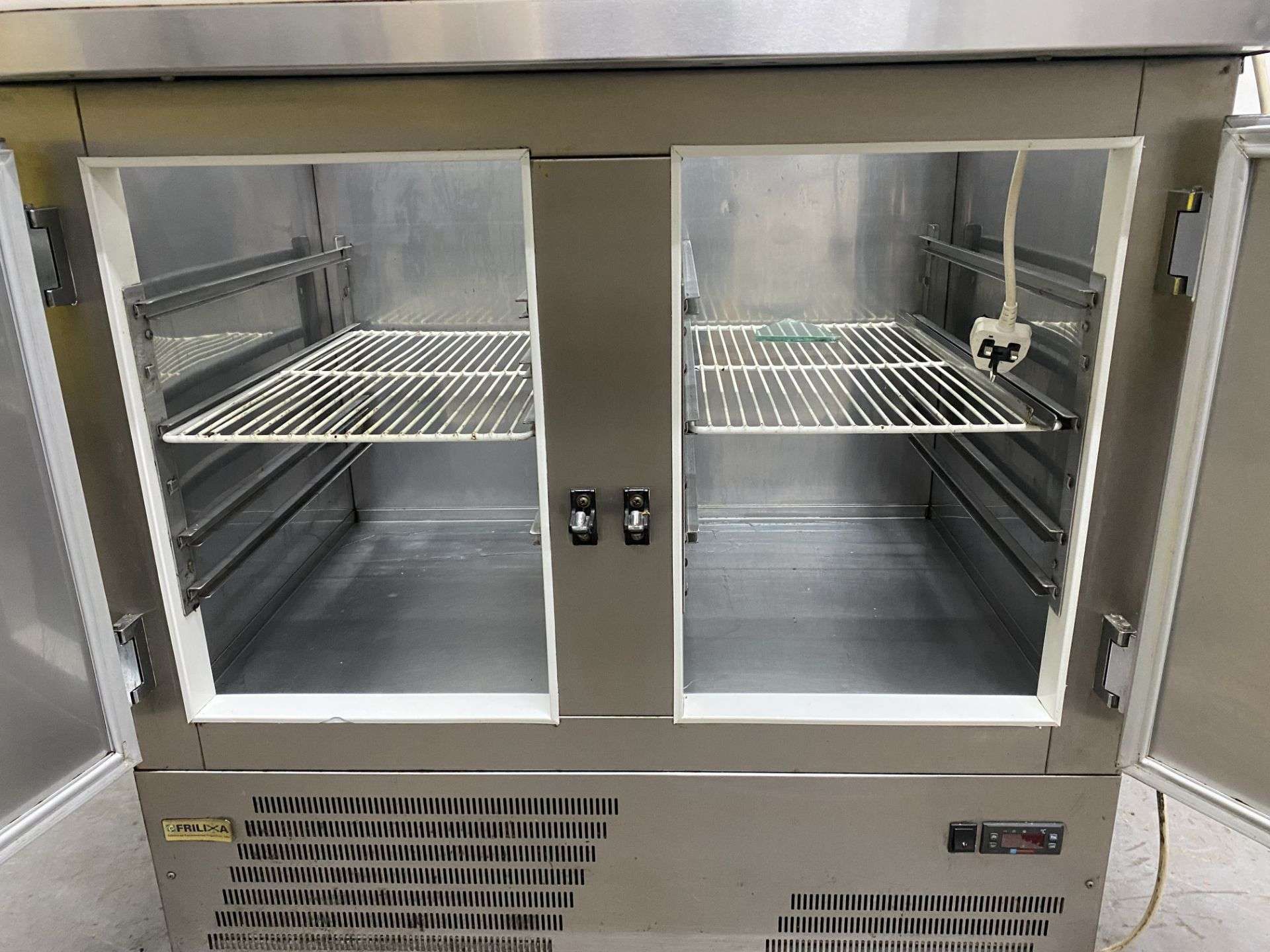Frilia 2 Door Refrigerated Preparation Counter With Glass Display - Image 5 of 16