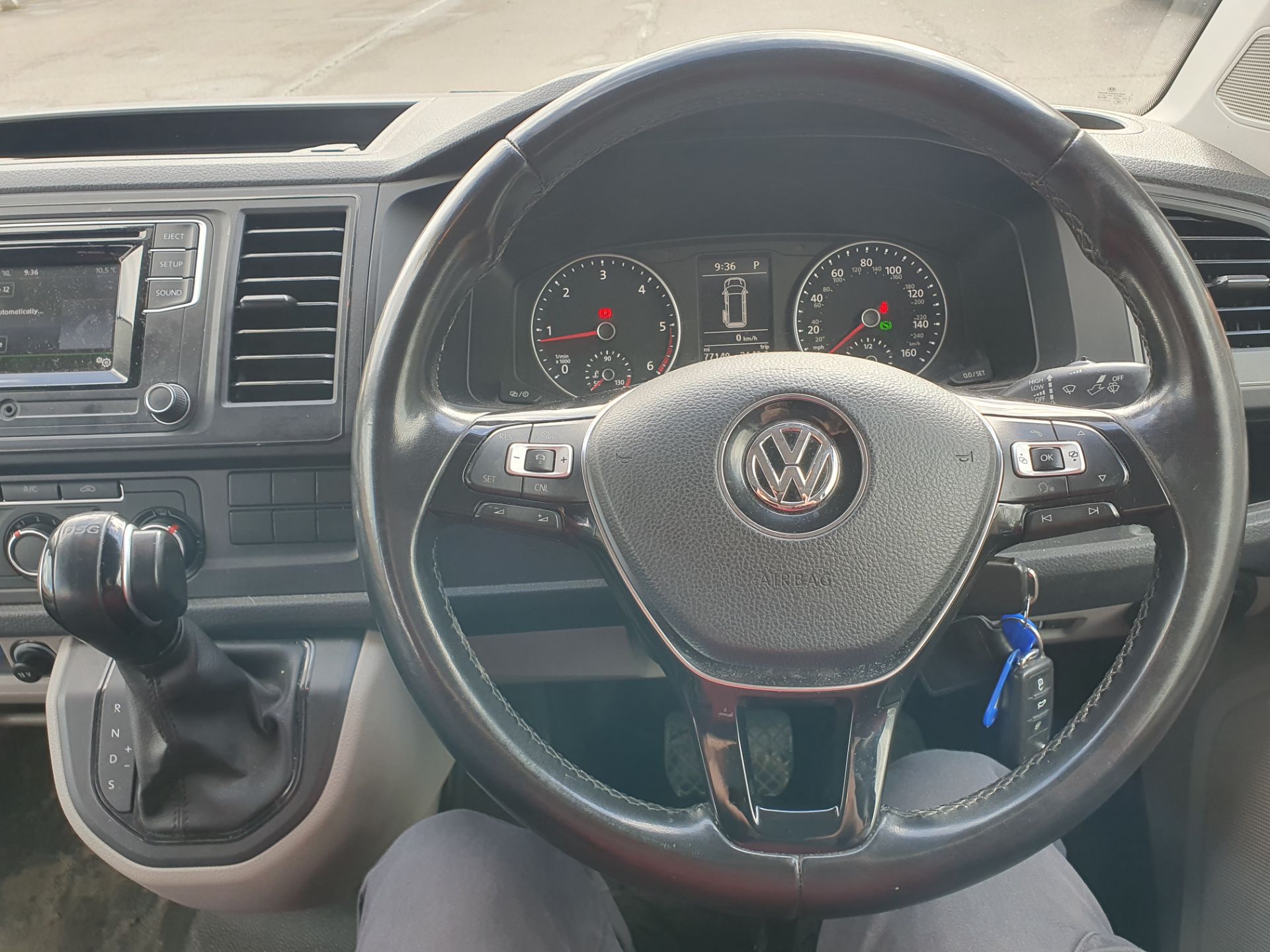 Volkswagen Transporter T32 H-LN | VN17 EYJ | Blue | Automatic | 77,149 Miles - Bild 19 aus 20