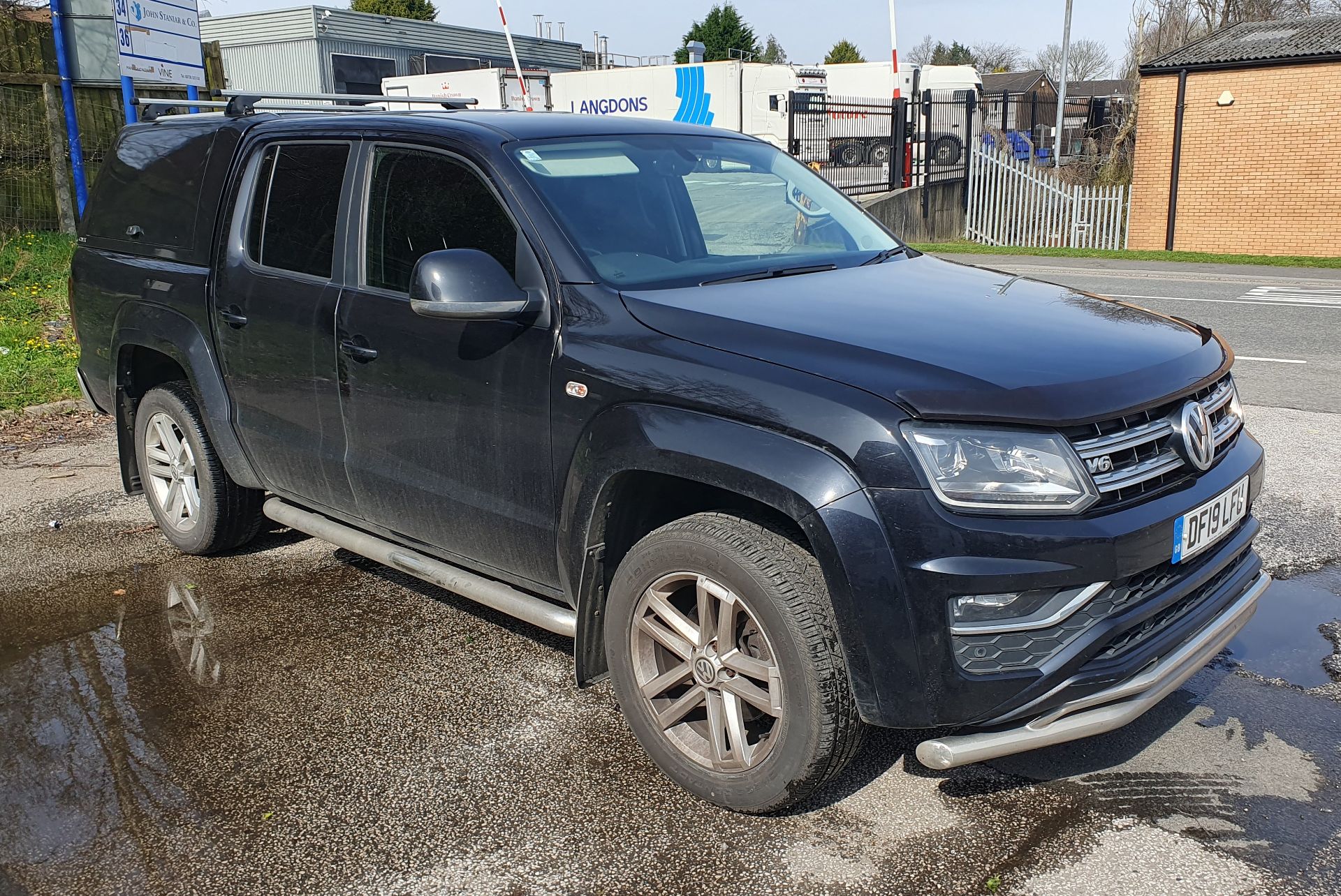 Volkswagen Amarok Highline V6 TDI | DF19 LFU | Black | Automatic | 116,369 Miles - Image 3 of 29