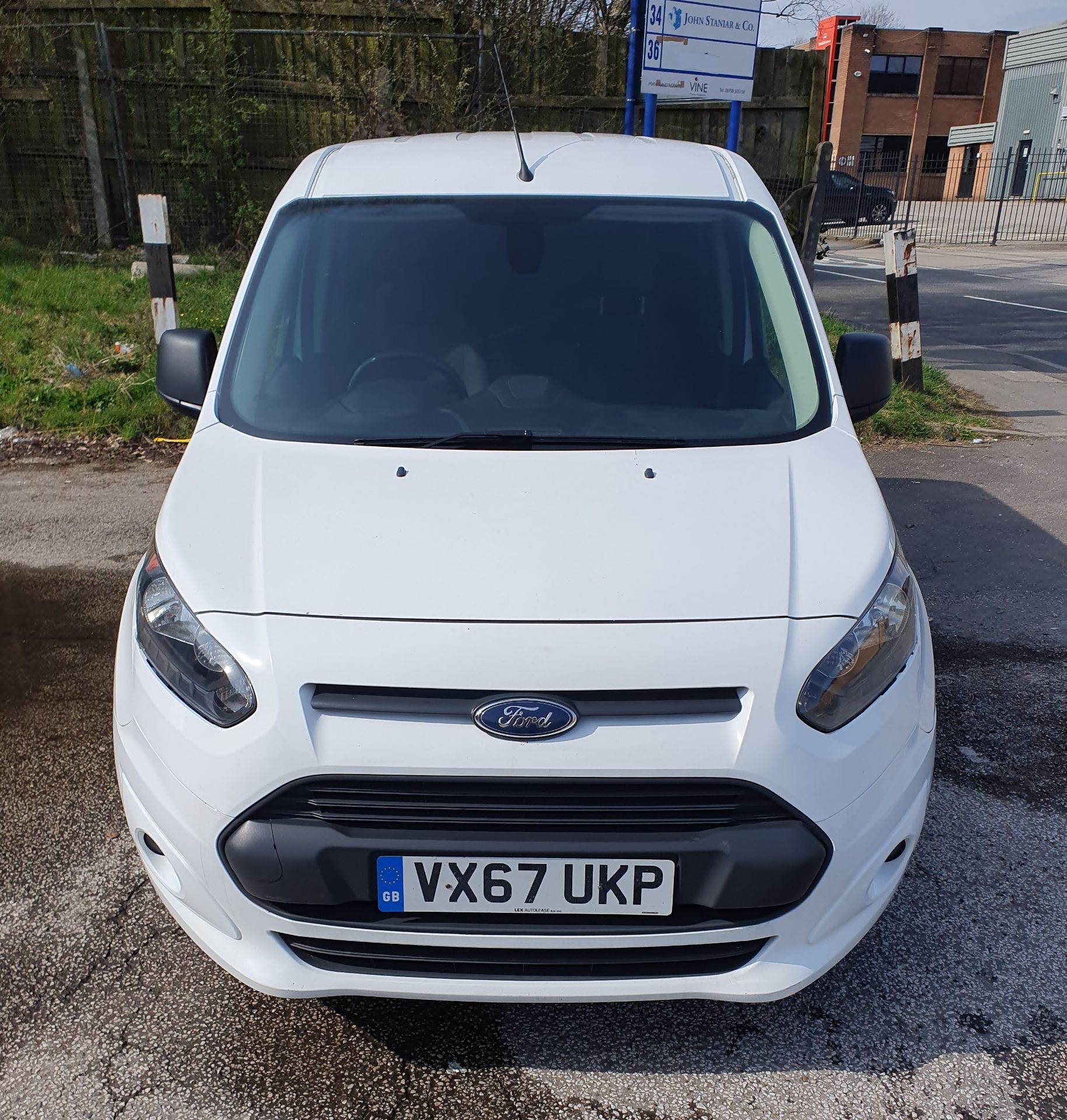 Ford Transit Connect 230 | VX67 UKP | White | Manual | 112,912 Miles - Image 2 of 23