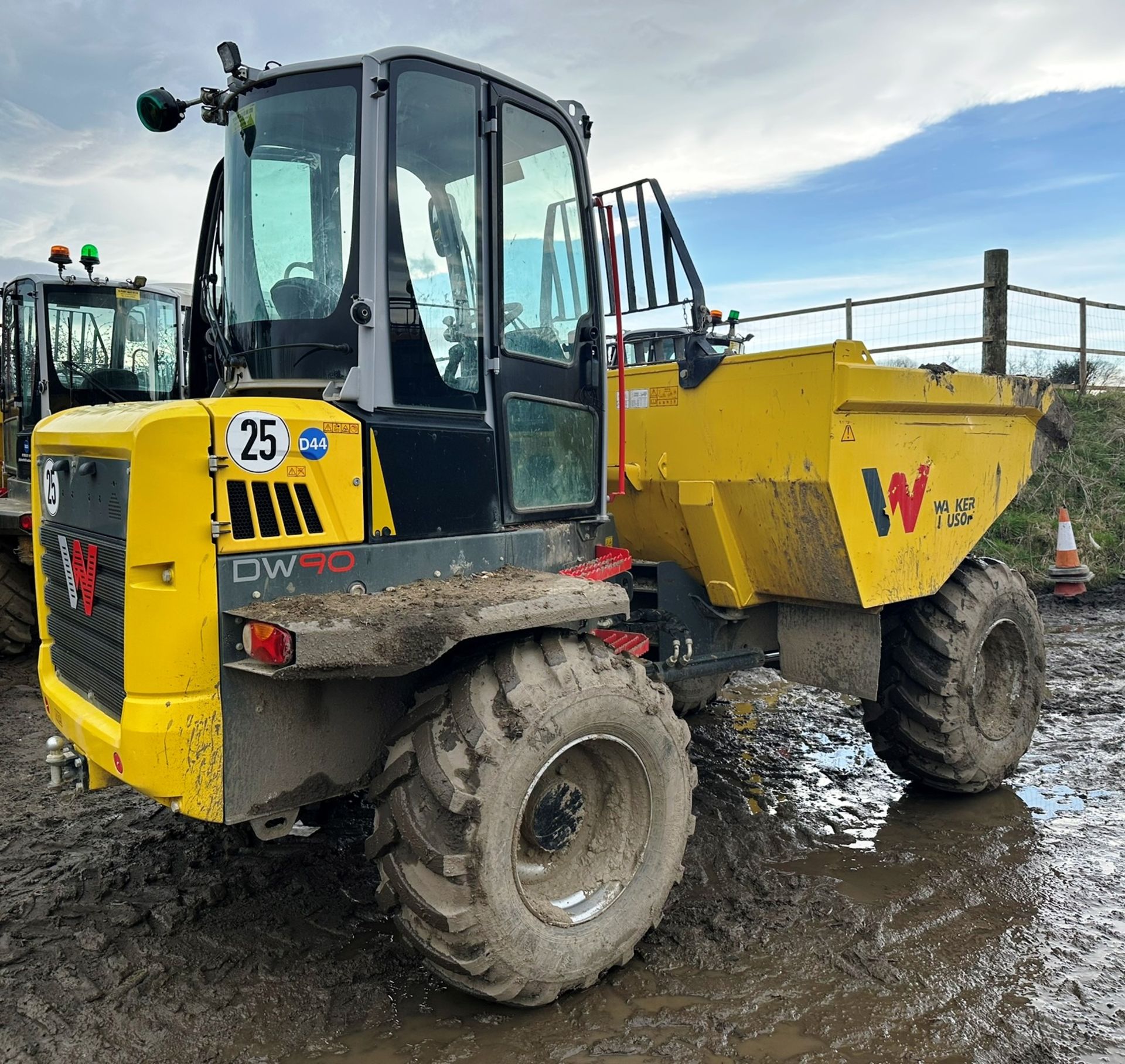 Wacker Neuson DW90-2 Straight Tip Cab Dumper | YOM: 2022 | Hours: 381 - Bild 6 aus 11