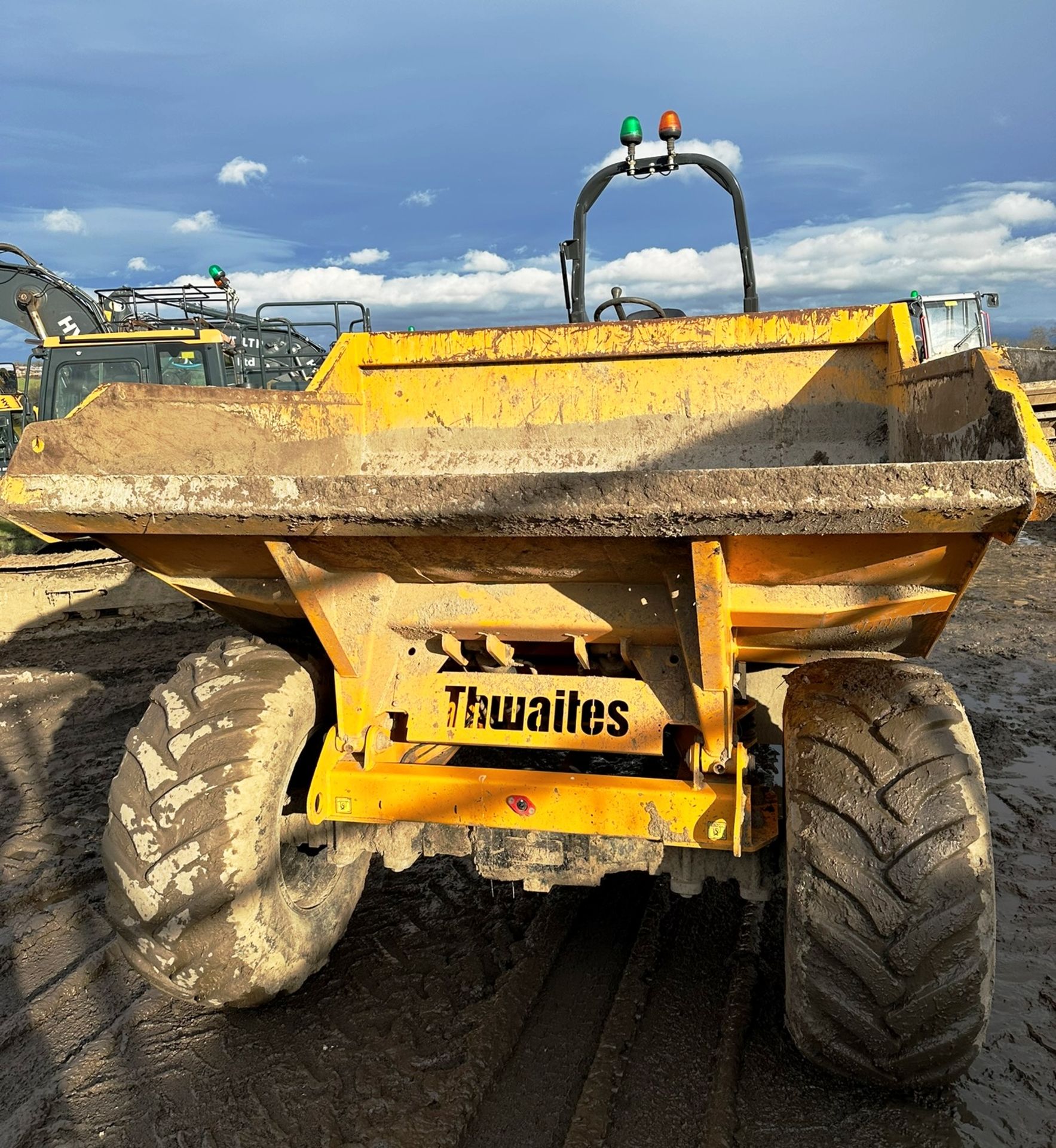 Thwaites Mach 2290 9T Dumper | YOM: 2022 | Hours: 361 - Image 8 of 11