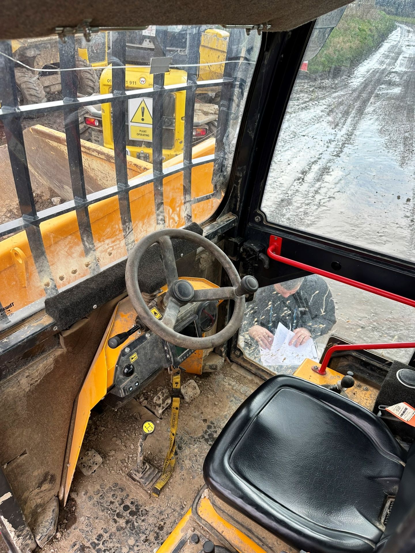 Thwaites Mach 2390 9T Dumper | YOM: 2022 | Hours: 283 - Image 8 of 12