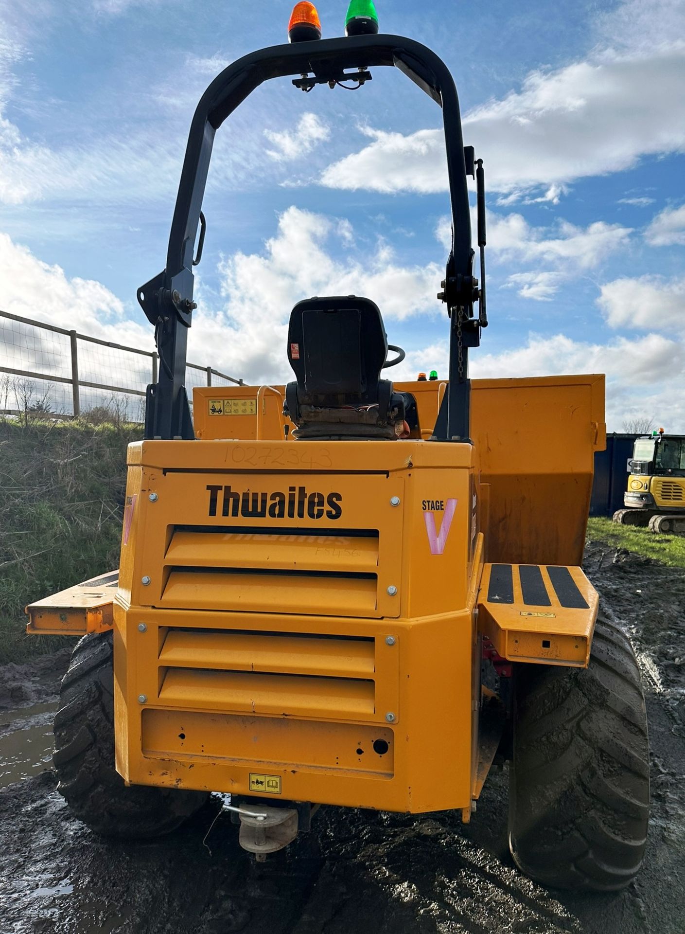 Thwaites Mach 2290 9T Dumper | YOM: 2022 | Hours: 361 - Image 4 of 11