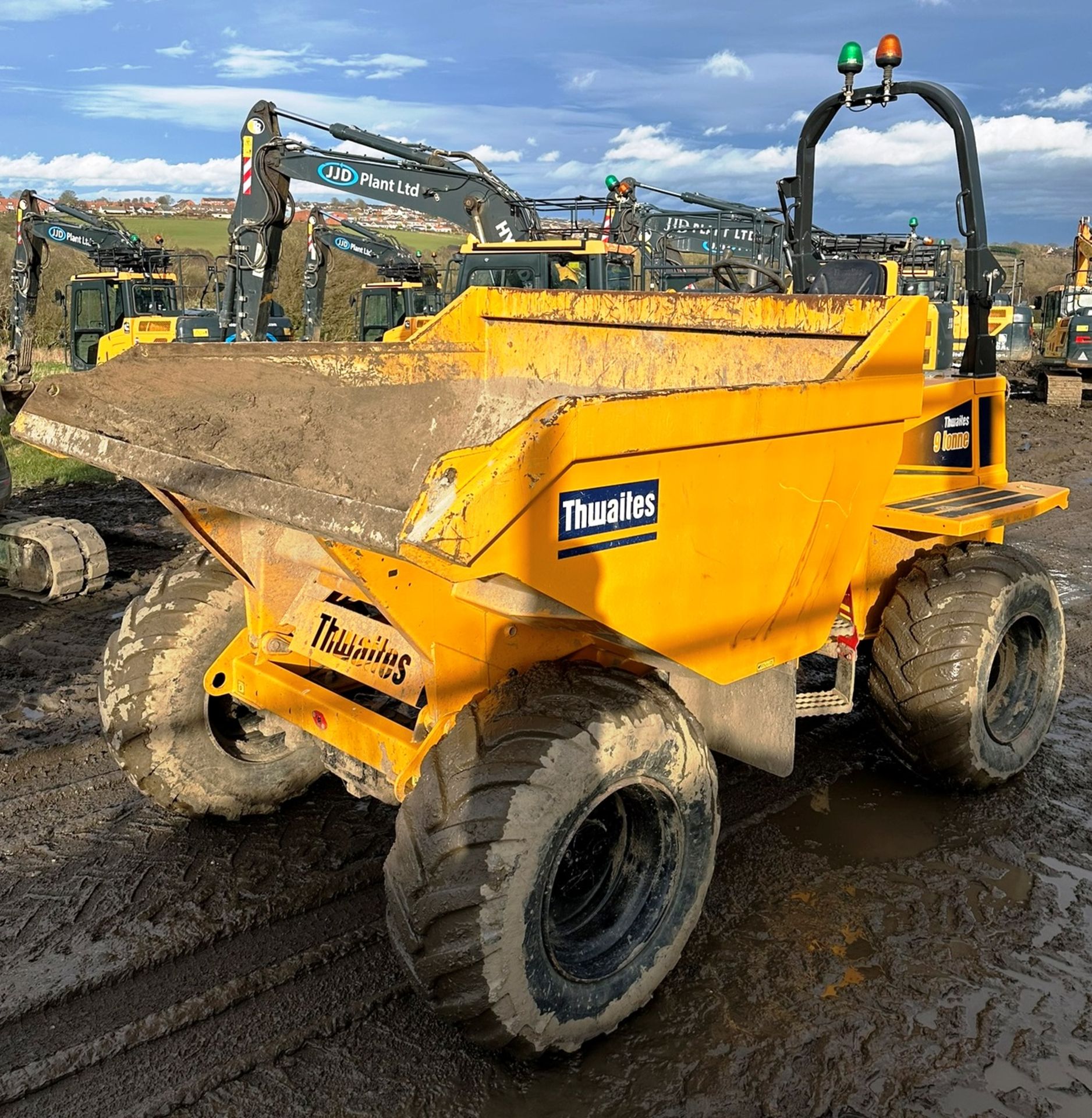 Thwaites Mach 2290 9T Dumper | YOM: 2022 | Hours: 361 - Image 7 of 11