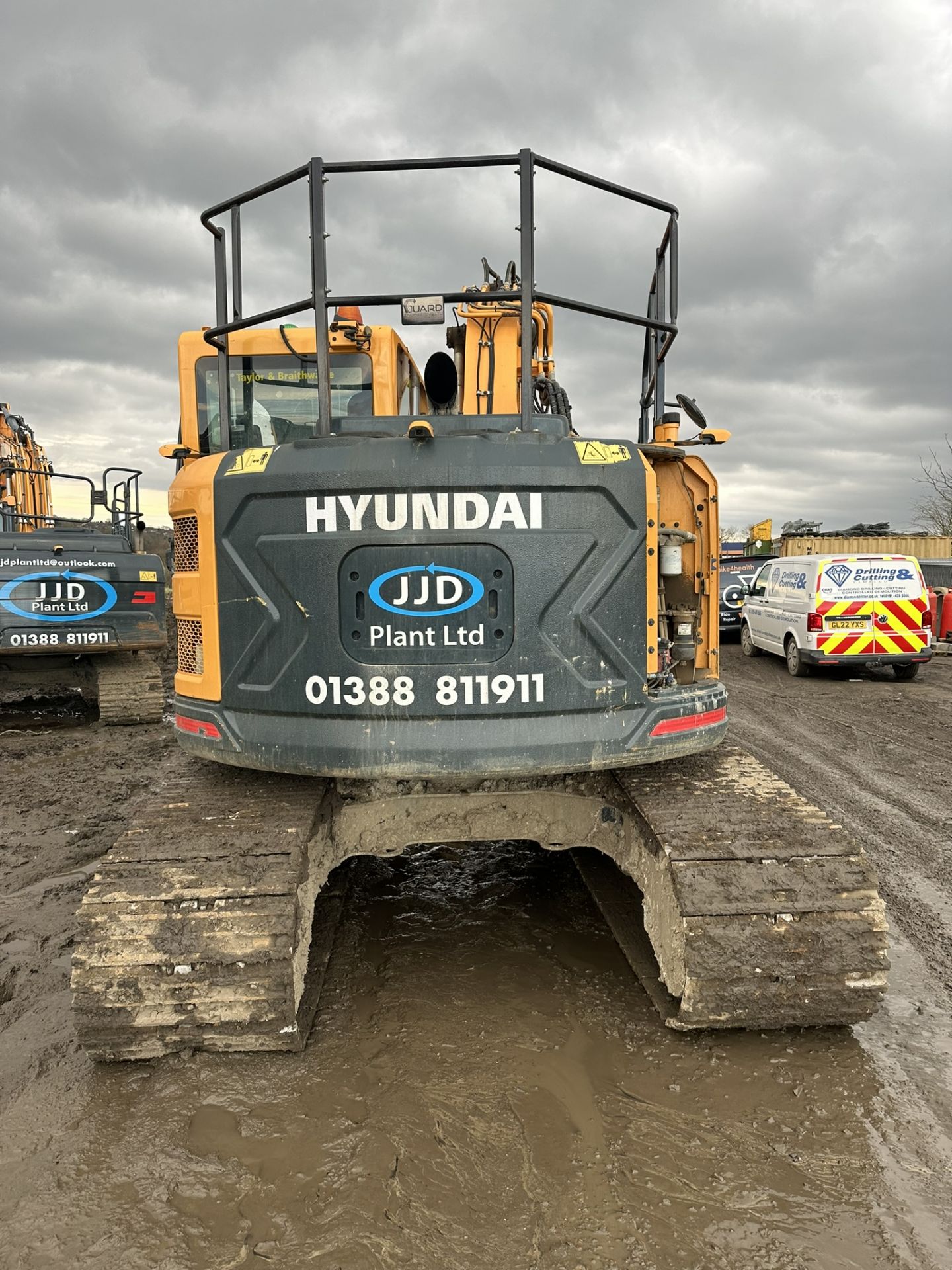 Hyundai HX145LCR Compact Excavator | YOM: 2021 | Hours: 2,691 - Bild 5 aus 16