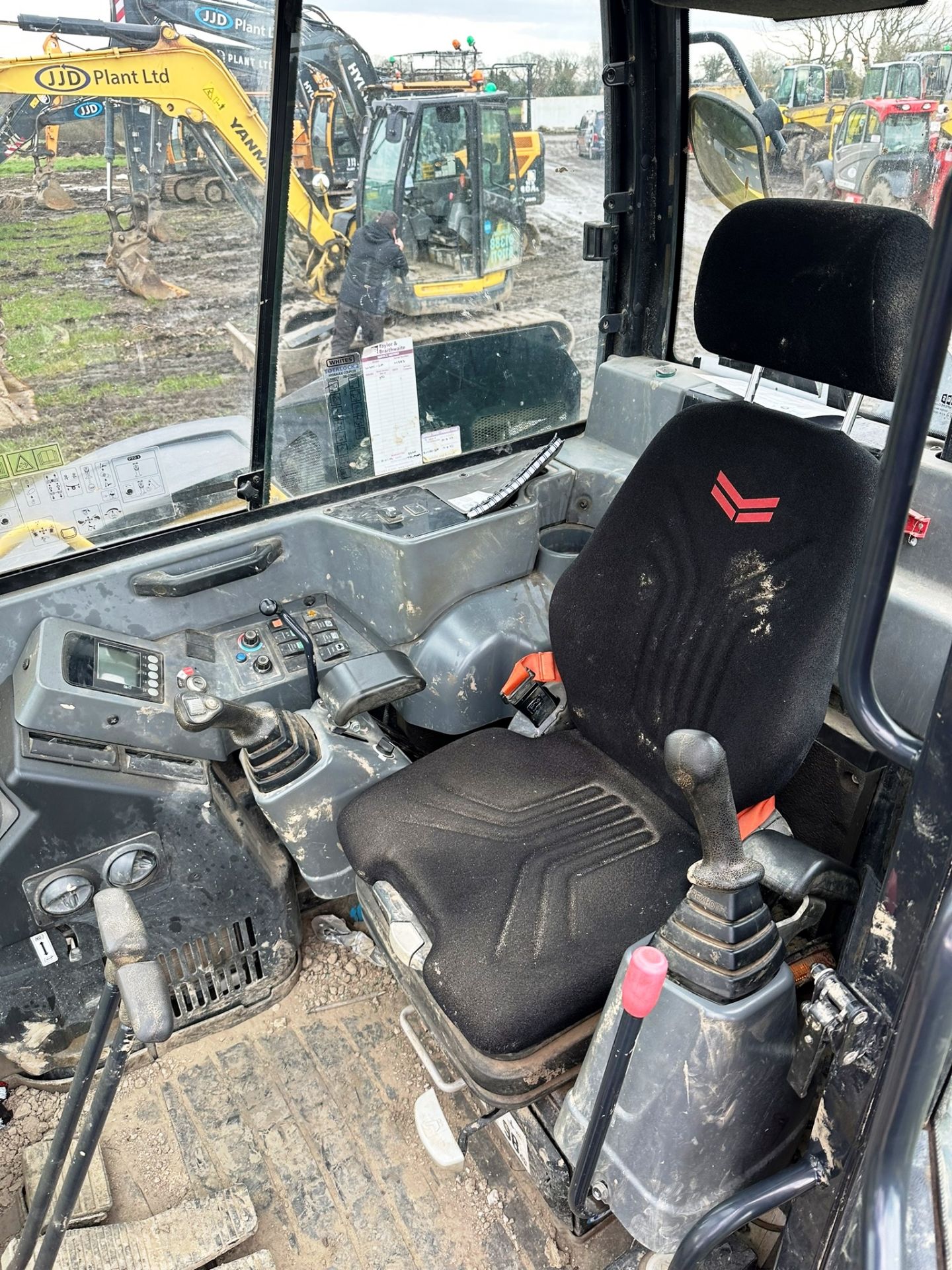 Yanmar SV100-2A 10T Excavator | YOM: 2022 | Hours: 1,047 - Bild 12 aus 14