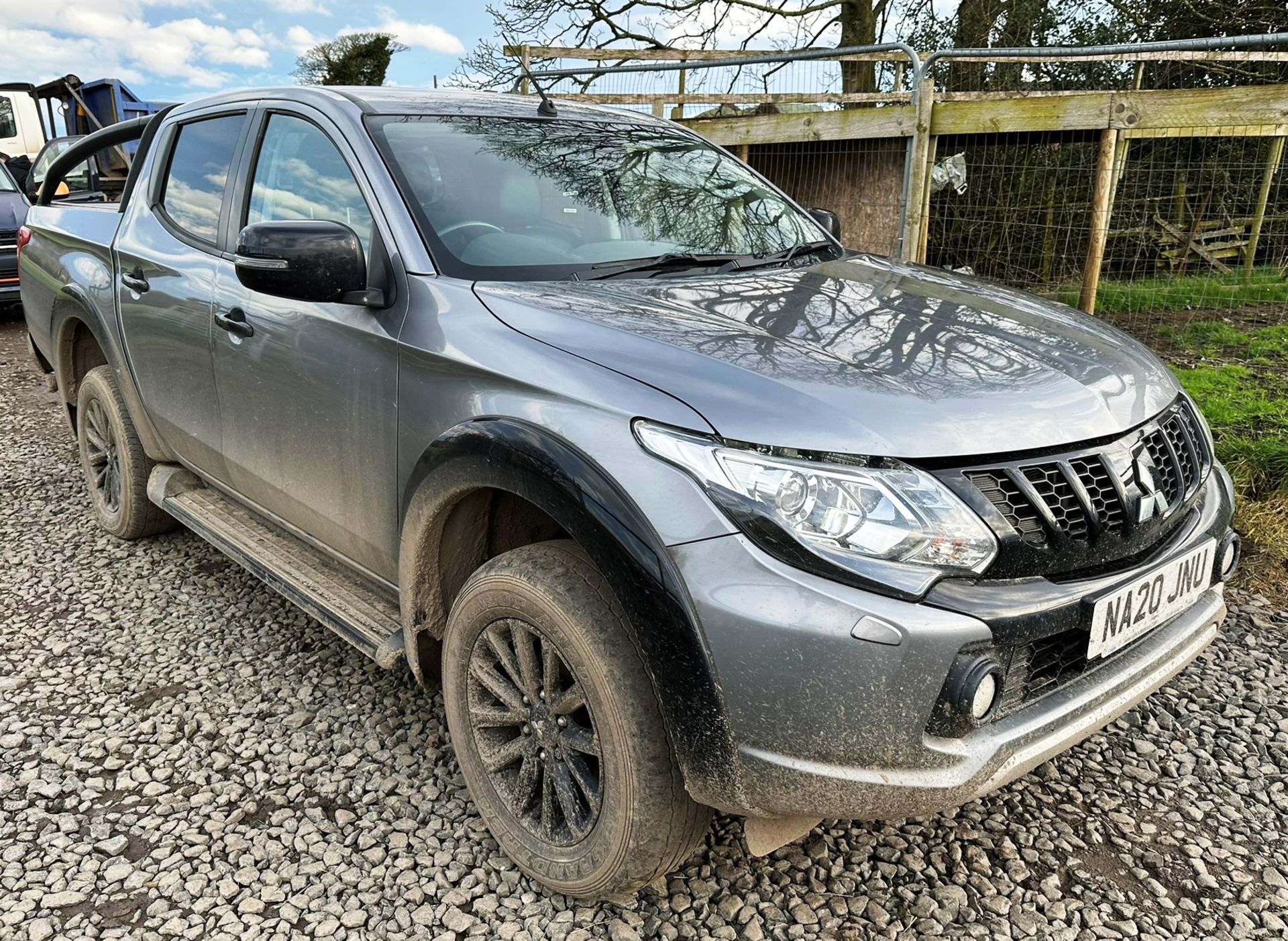 Mitsubishi L200 Challenger Double Cab | NA20 JNU | 60,581 - Image 10 of 11