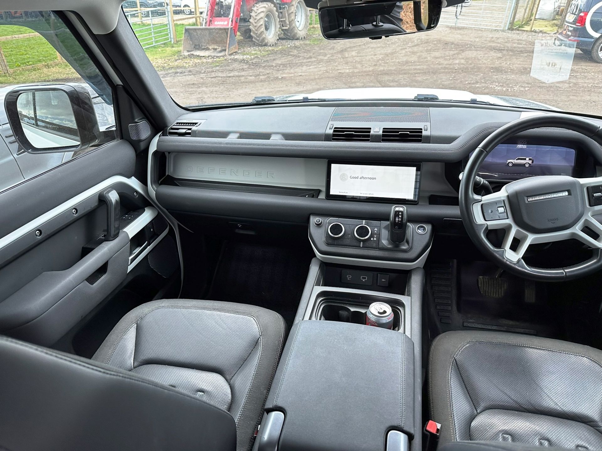 Land Rover Defender SE D | PX20 ZDS | 63,630 | ZERO VAT ON HAMMER - Image 3 of 11