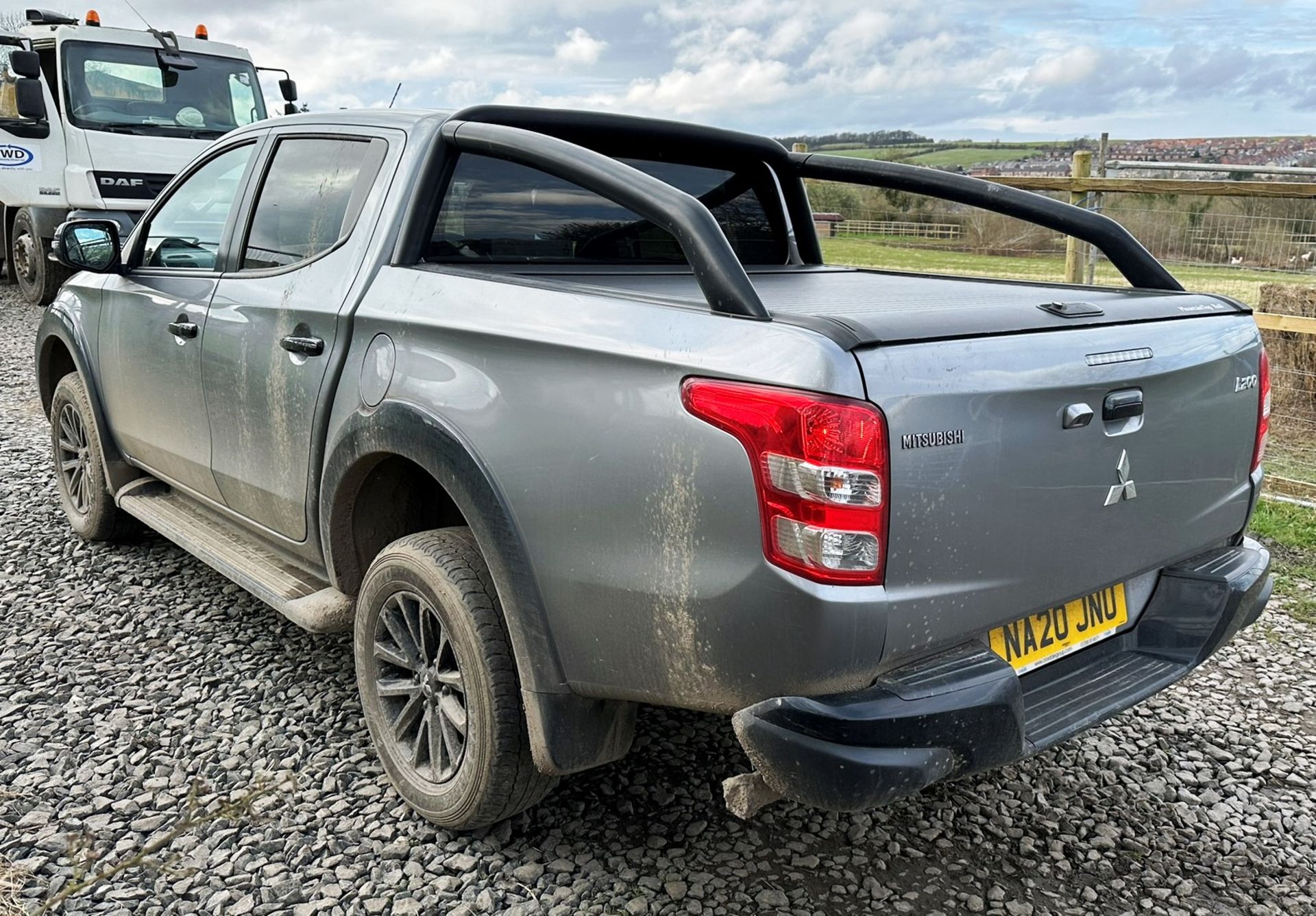 Mitsubishi L200 Challenger Double Cab | NA20 JNU | 60,581 - Image 3 of 11