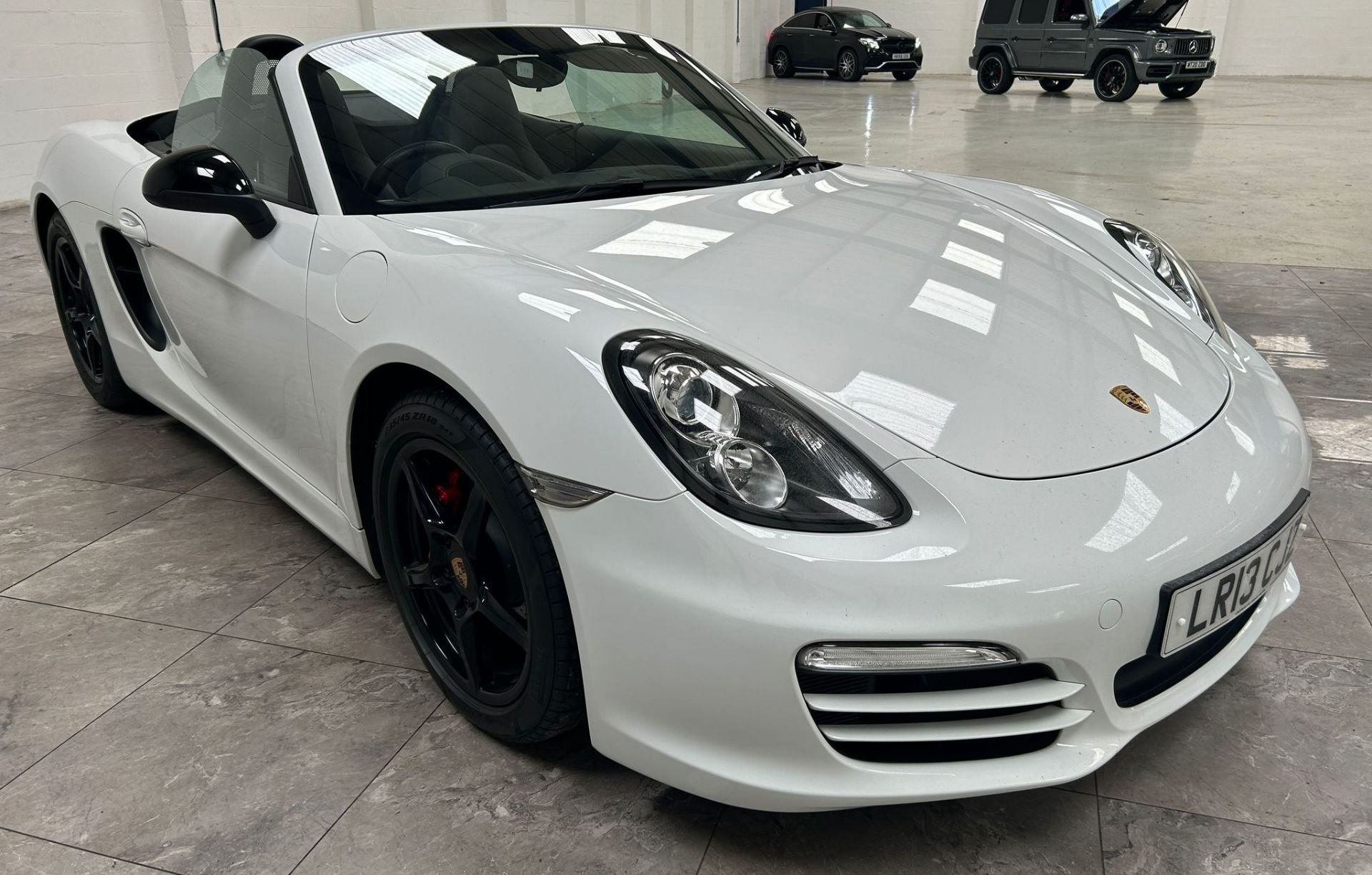 Porsche Boxster 24V S-A Convertible | LR13 CJZ | Mileage: 12,686 | ZERO VAT ON HAMMER - Image 8 of 17