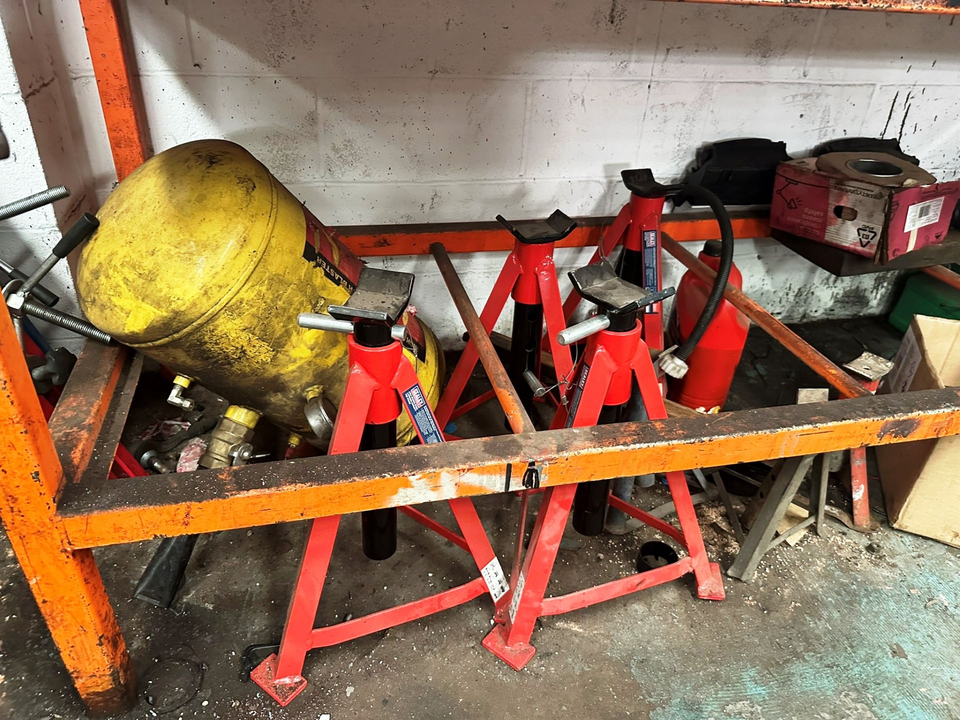6 x Various Axle Stands