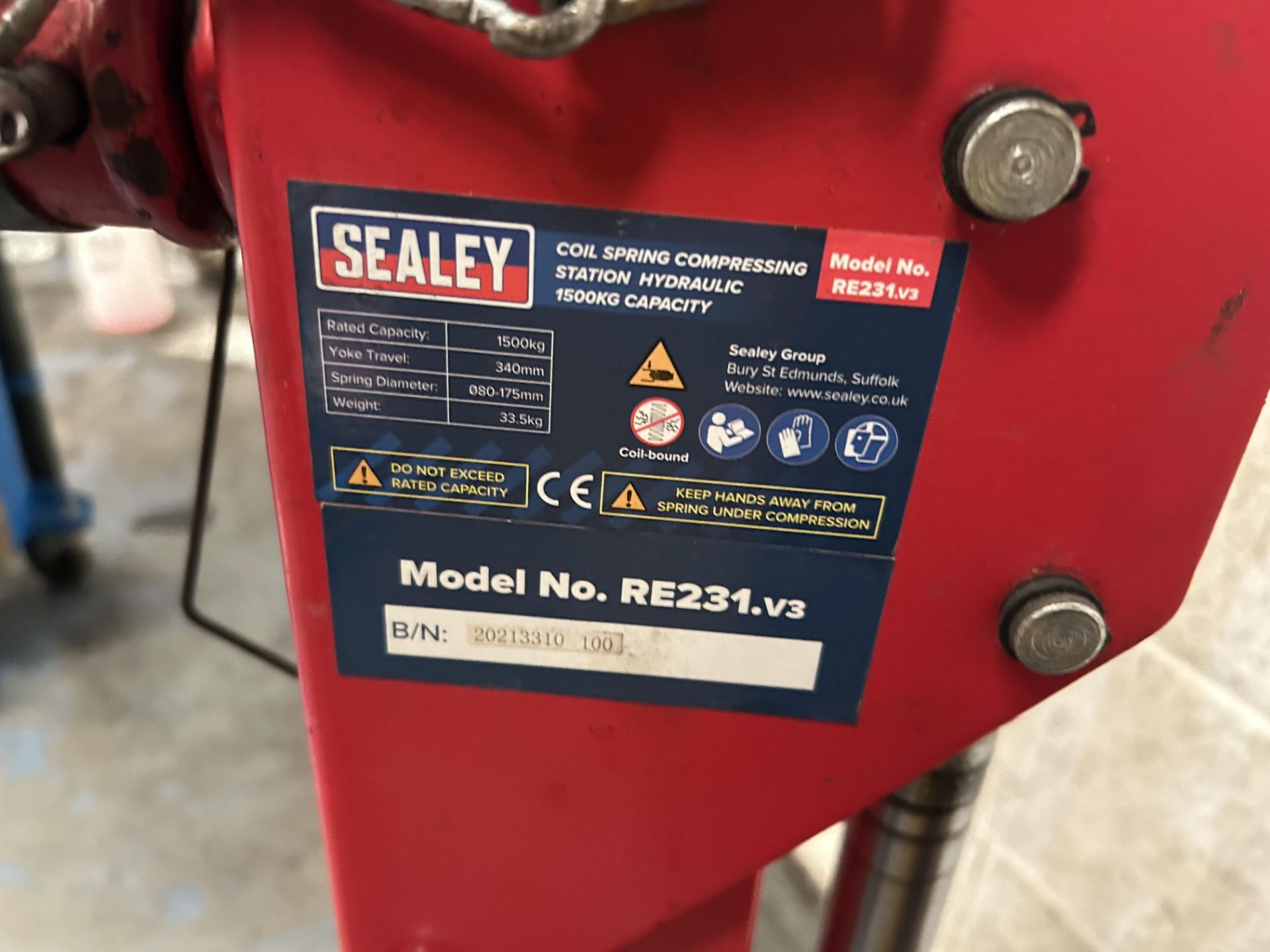 Sealey RE231.V3 Hydraulic Coil Spring Compressor - Image 2 of 2