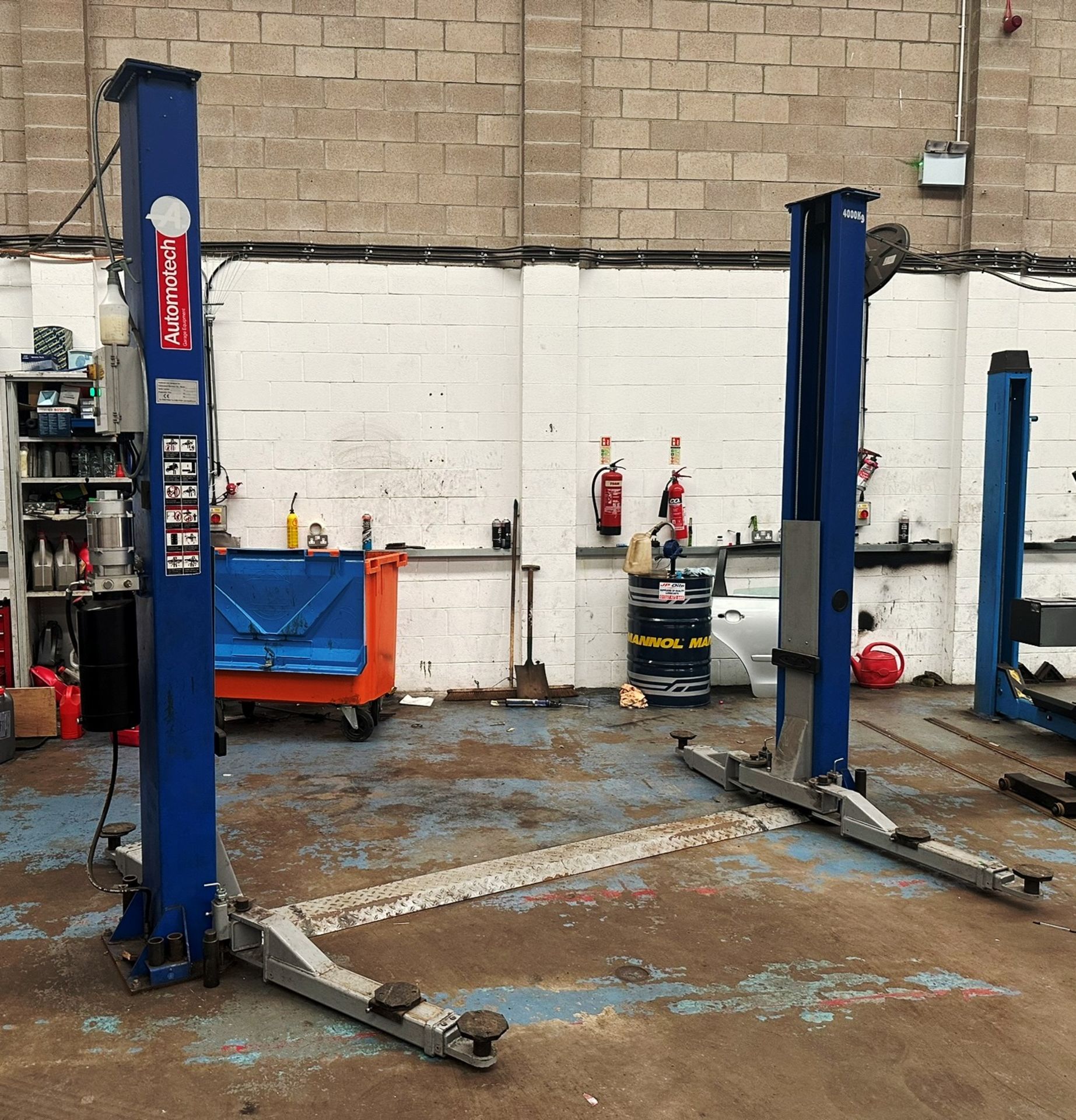 Automotech AS-6140A Twin Hydraulic Ram 2 Post 4 Tonne Vehicle Lift | YOM: 2016 - Bild 2 aus 6