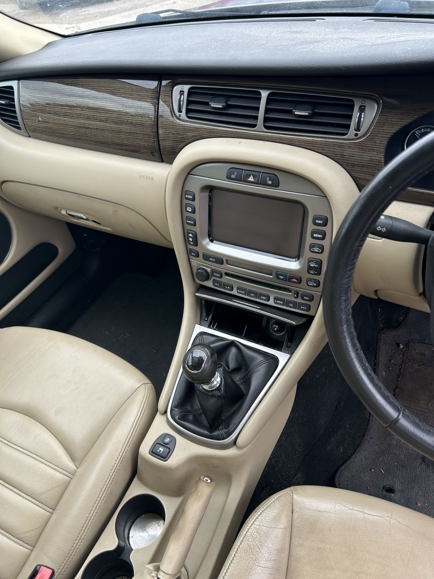 Jaguar X-Type SE Diesel 4 Door Saloon | WU59 VEW | 97,432 Miles | RUNNER - Image 10 of 11