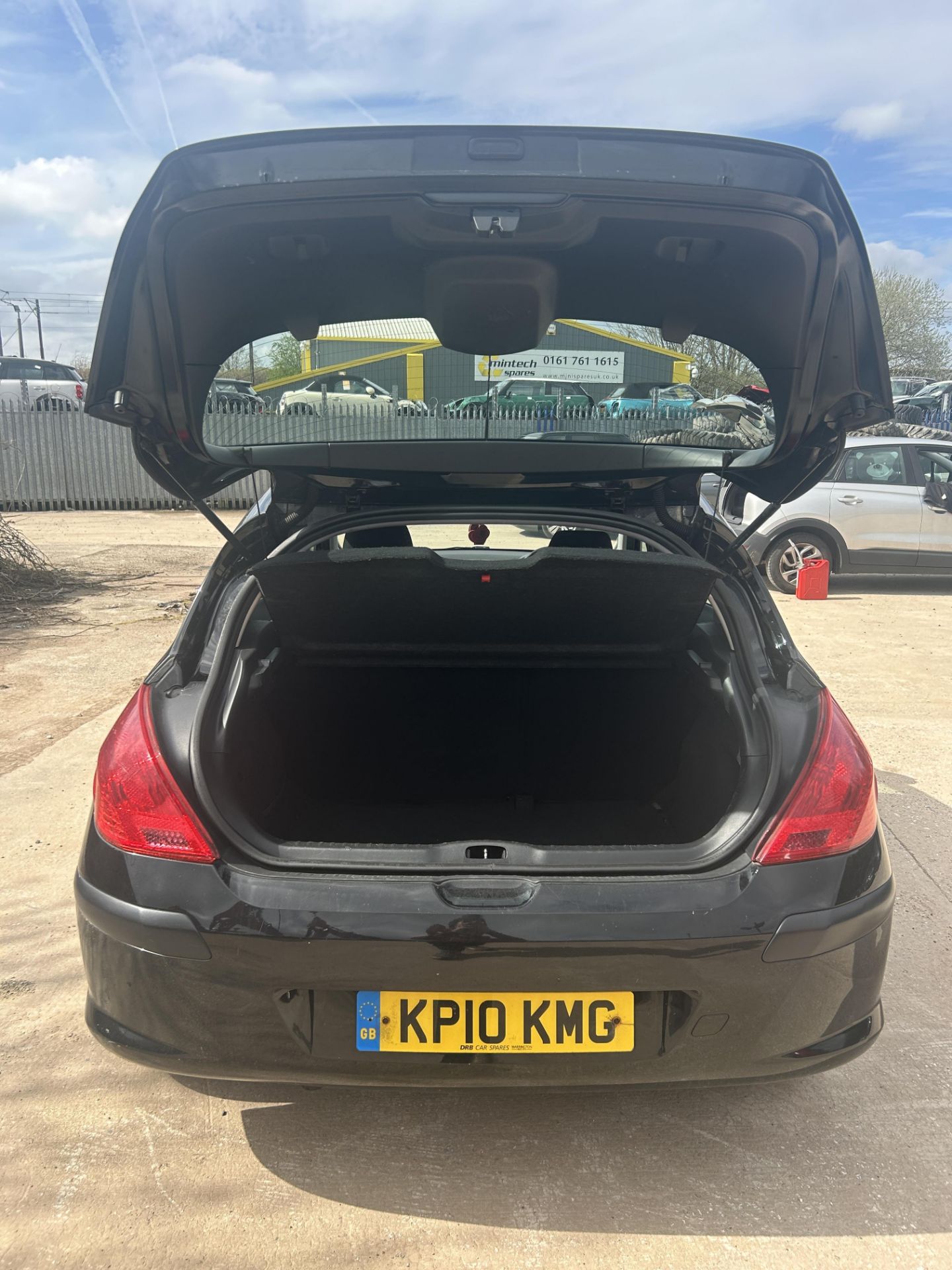 Peugeot 308 S DT Diesel 5 Door Hatchback | KP10 KMG | 128,479 Miles | RUNNER - Image 8 of 14