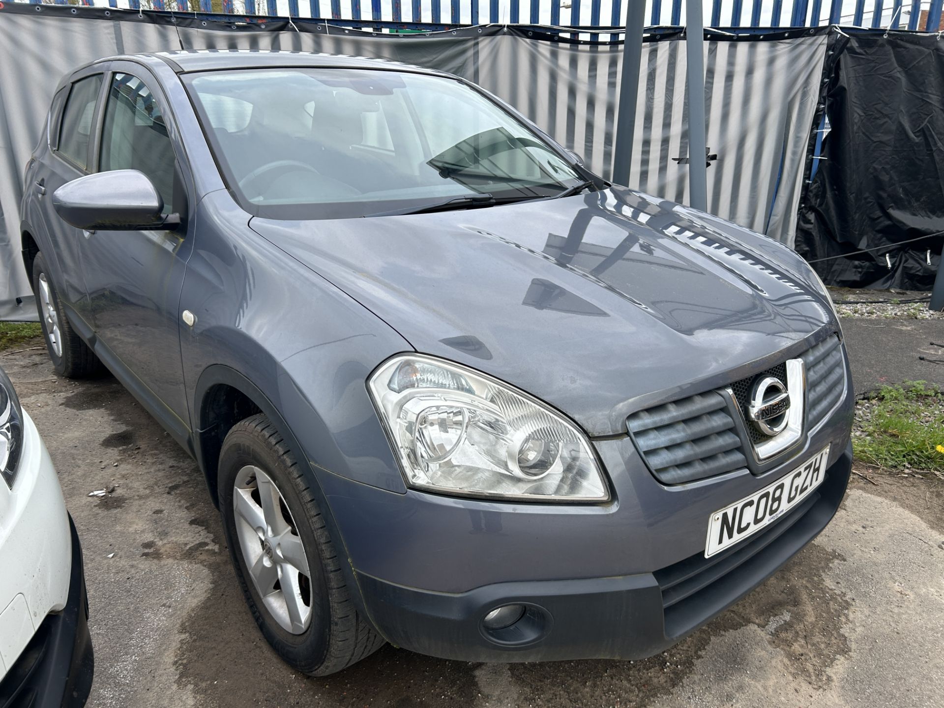 Nissan Qashaqi Acenta 2WD Petrol 5 Door Hatchback | NC08 GZH | 62,932 Miles | RUNNER