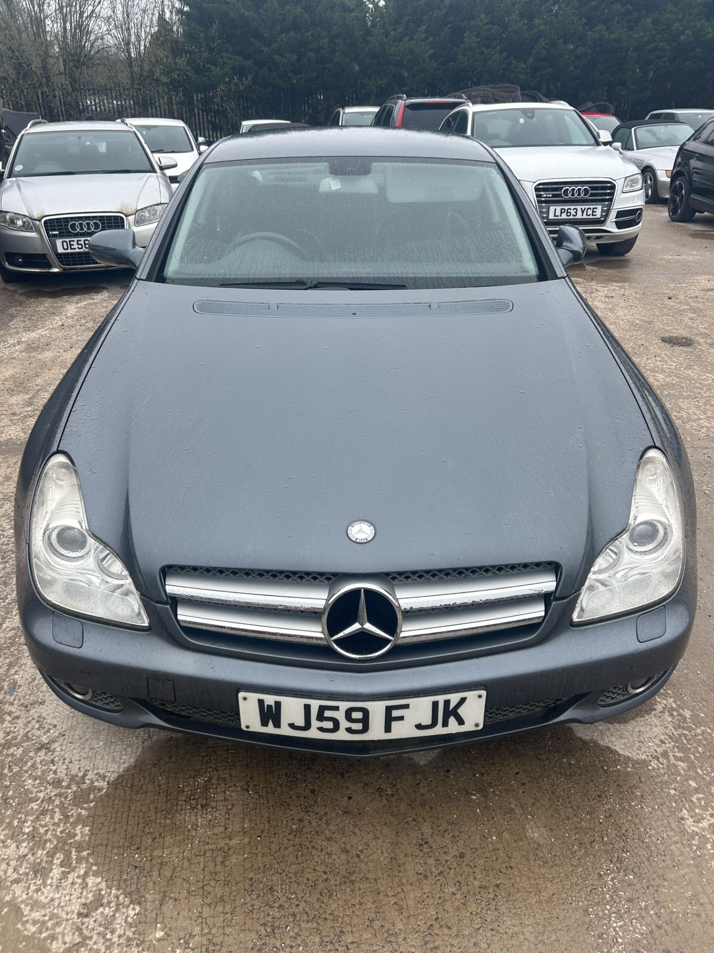 Mercedes-Benz CLS350 CDI Auto Diesel Coupe | WJ59 FJK | NO KEY - Image 2 of 13