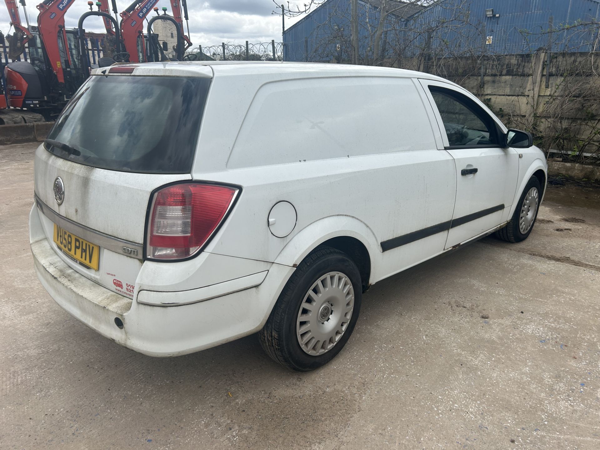 Vauxhall Astra Club CDTI Diesel Car Derived Van | VU58 PHV | 105,503 Miles | RUNNER - Image 7 of 12