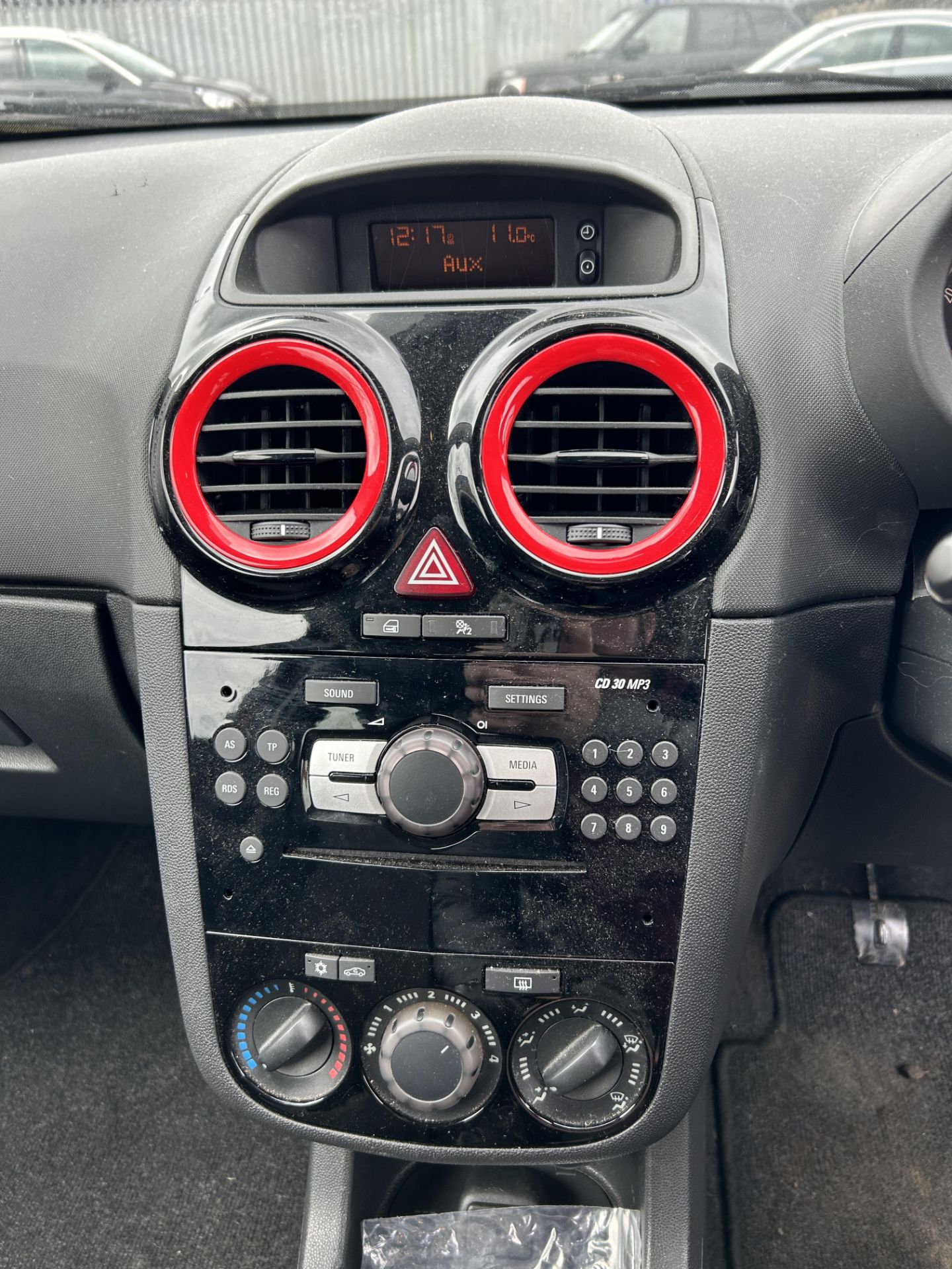 Vauxhall Corsa Limited Edition Petrol 3 Door Hatchback | MJ63 KKA | 70,695 Miles - Image 11 of 14