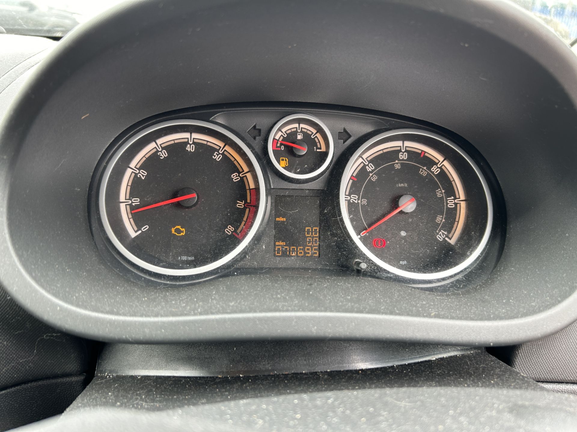 Vauxhall Corsa Limited Edition Petrol 3 Door Hatchback | MJ63 KKA | 70,695 Miles - Image 14 of 14
