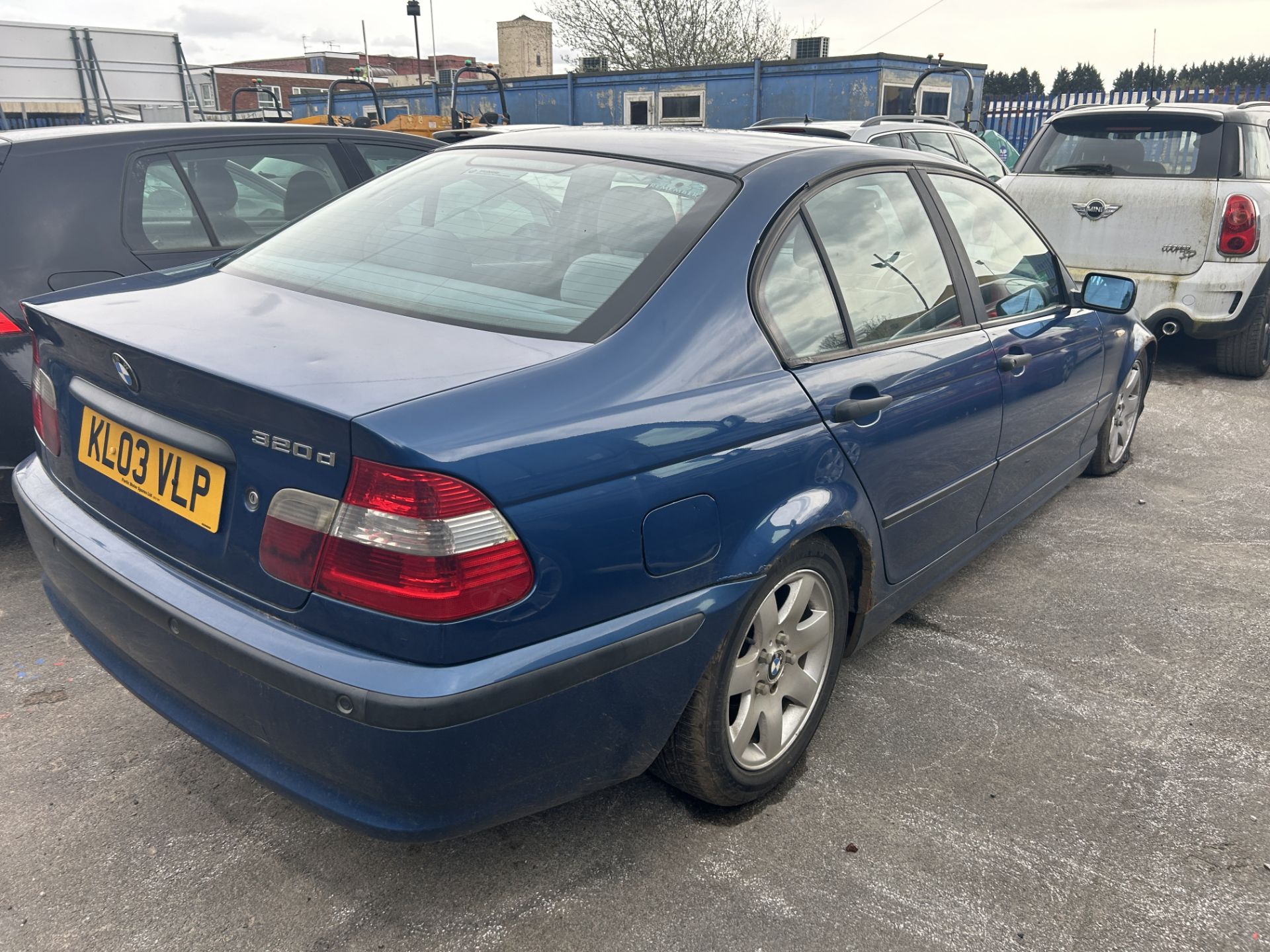 BMW 320D SE Diesel 4 Door Saloon | KL03 VLP | 177,570 Miles | RUNNER - Image 5 of 11