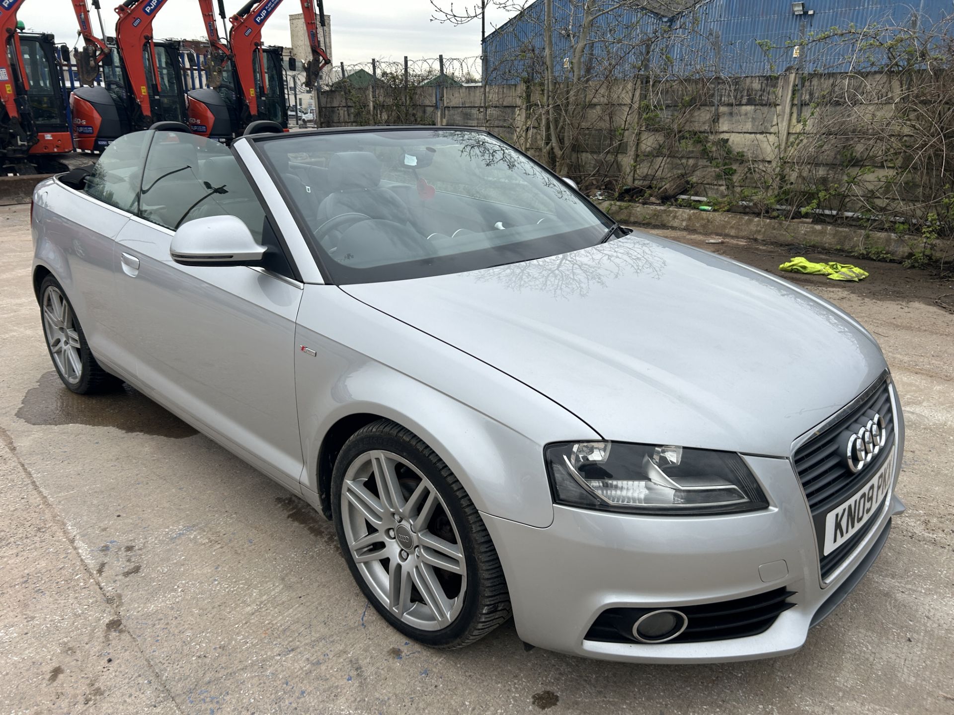 Audi A3 S Line TDI 138 S-A Diesel Convertible | KN09 PKX | Unable to confirm mileage - Image 8 of 17