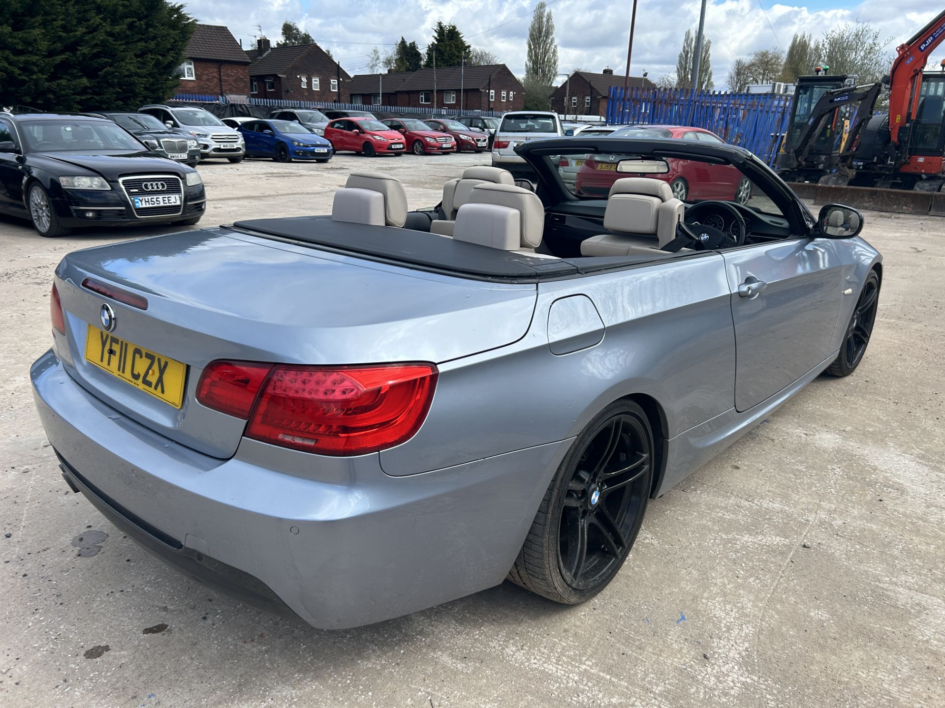 BMW 330I M Sport Auto Petrol Convertible | YF11 CZX | 61,658 Miles - Image 8 of 15