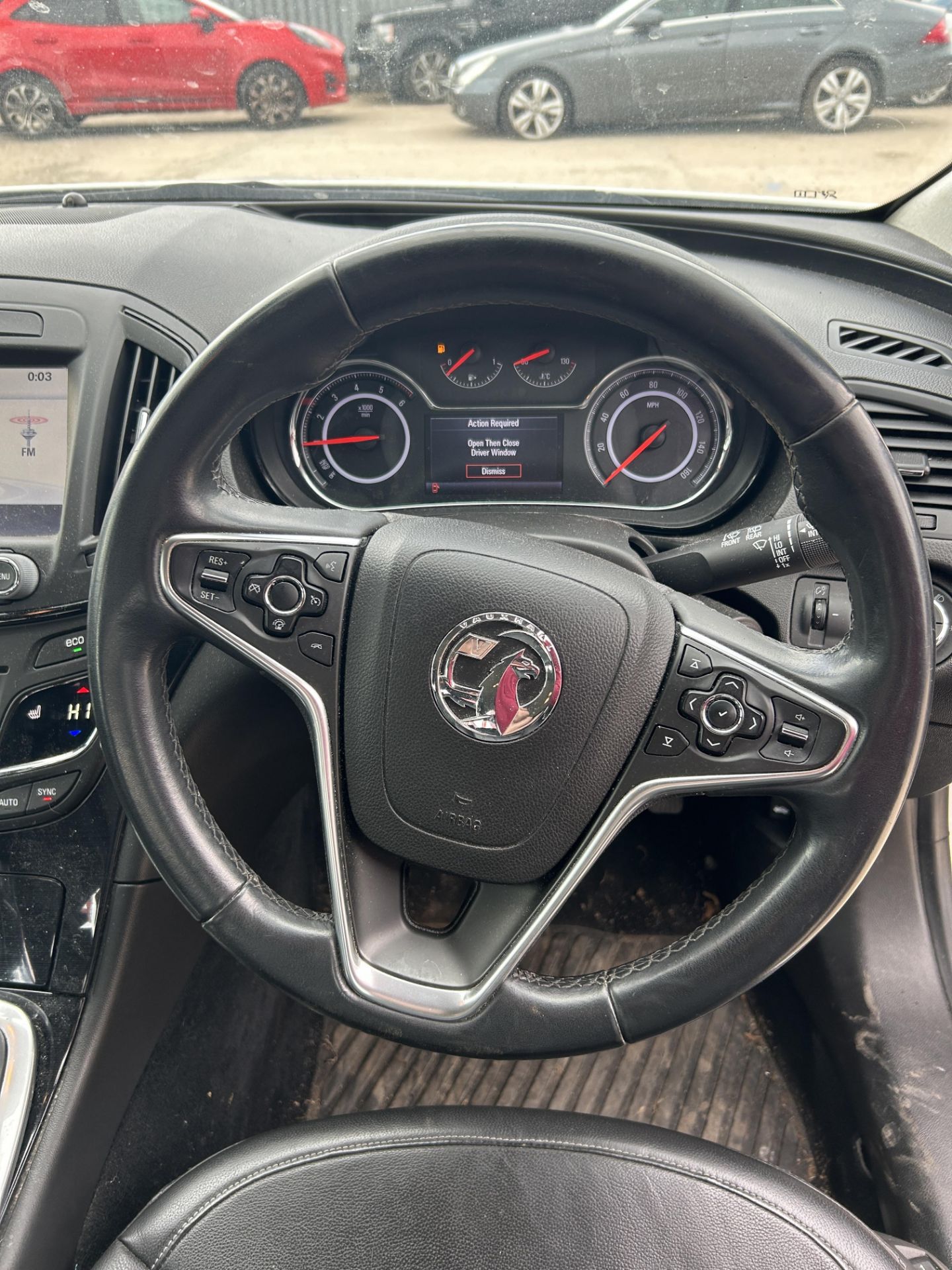 Vauxhall Insignia Diesel 5 Door Hatchback | AE65 EZA | 114,165 Miles - Bild 10 aus 11