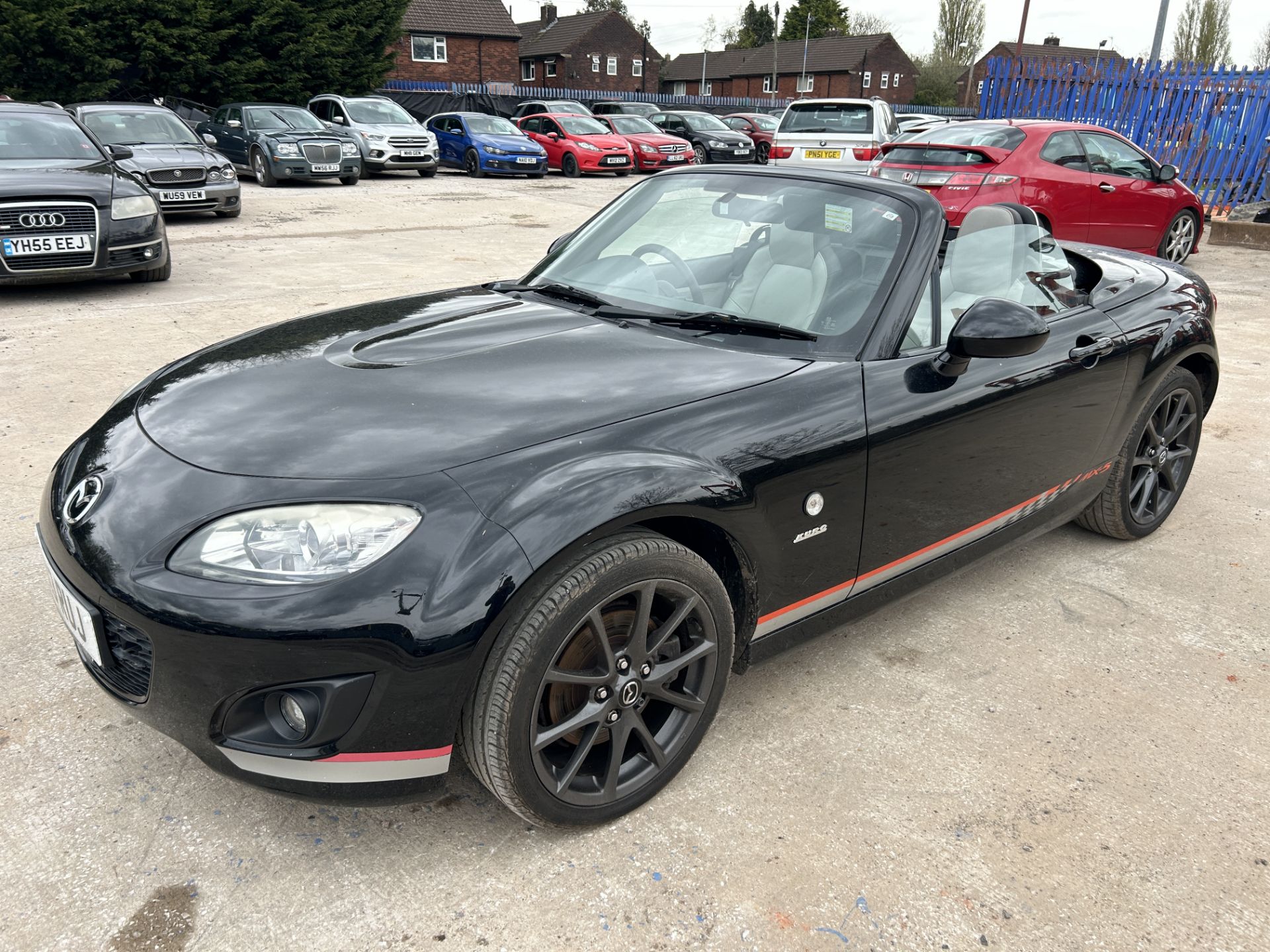 Mazda MX-5 Roadster KURO EDIT Petrol Convertible | YD13 RUJ | 65,517 Miles - Image 8 of 12