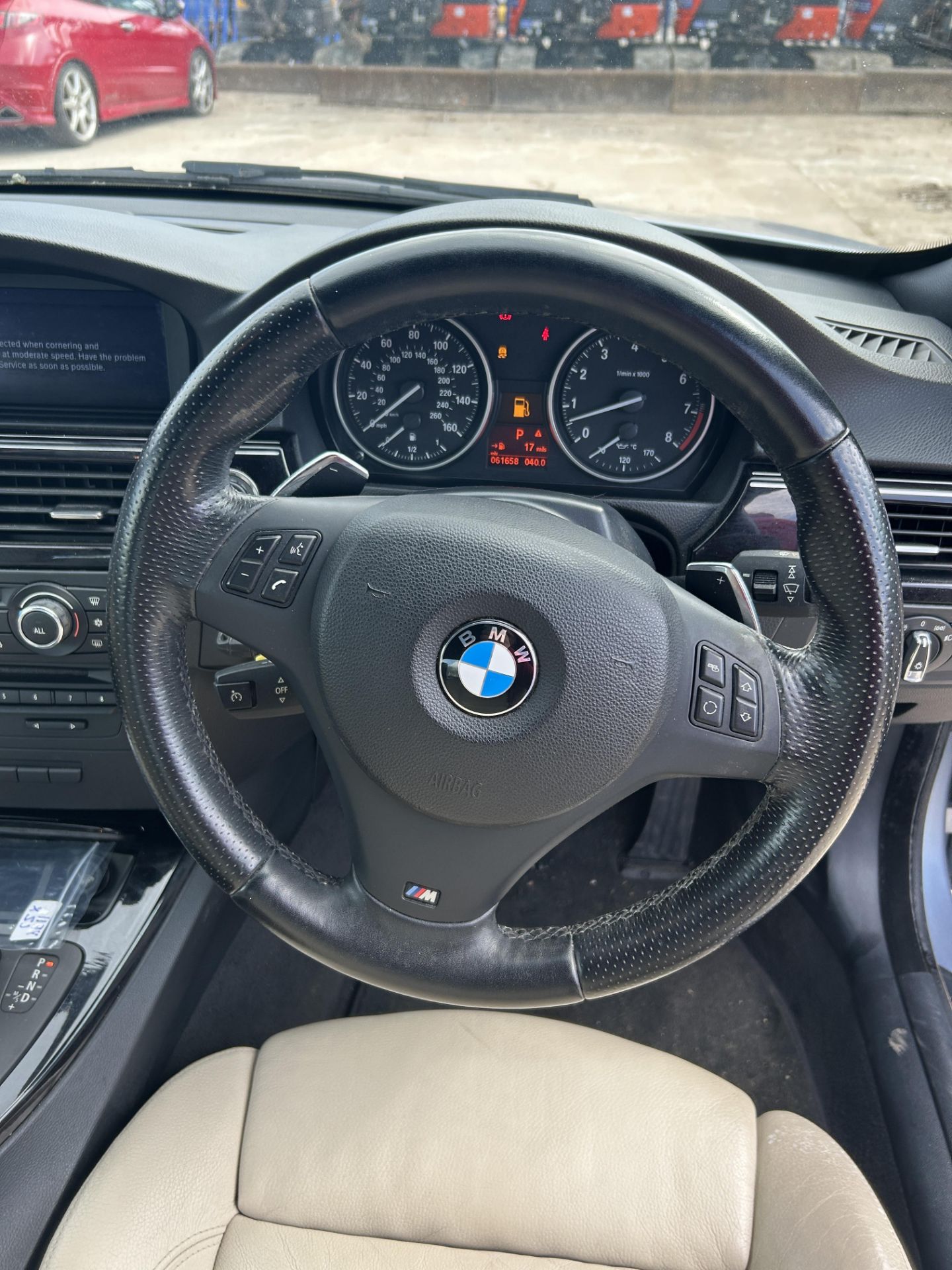 BMW 330I M Sport Auto Petrol Convertible | YF11 CZX | 61,658 Miles - Bild 14 aus 15