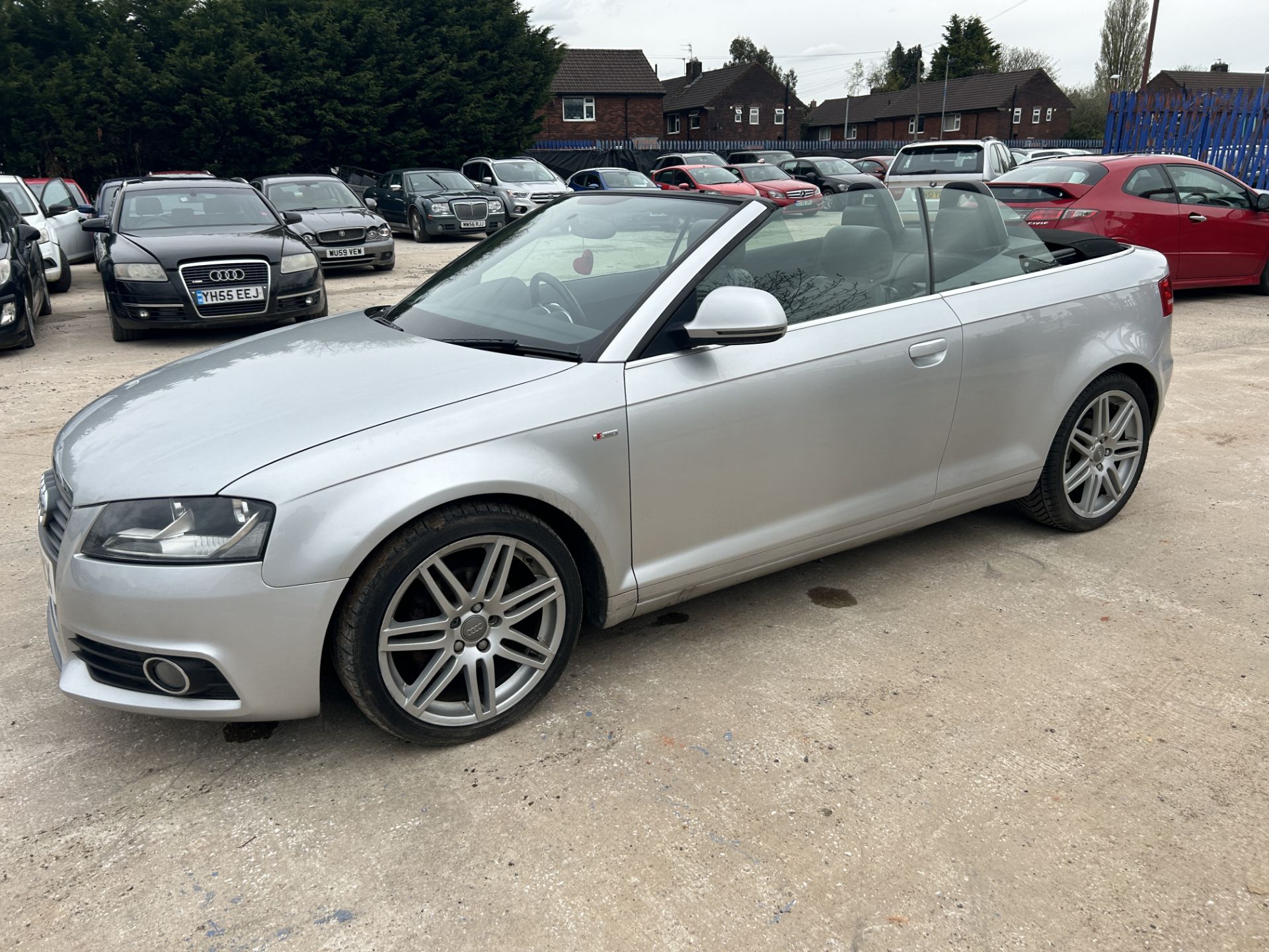 Audi A3 S Line TDI 138 S-A Diesel Convertible | KN09 PKX | Unable to confirm mileage - Image 9 of 17