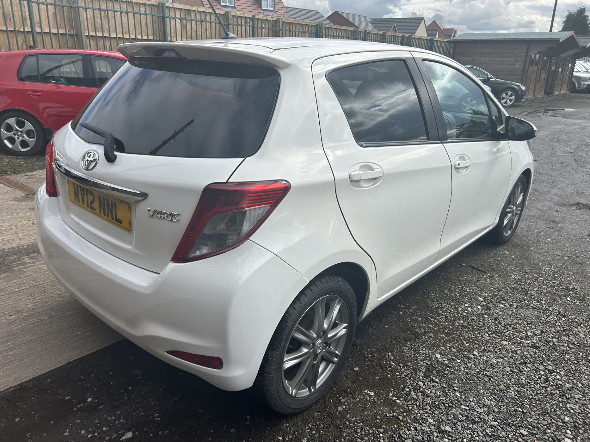 Toyota Yaris SR VVT-I Petrol 5 Door Hatchback | MV12 NNL | 113,044 Miles - Image 7 of 13