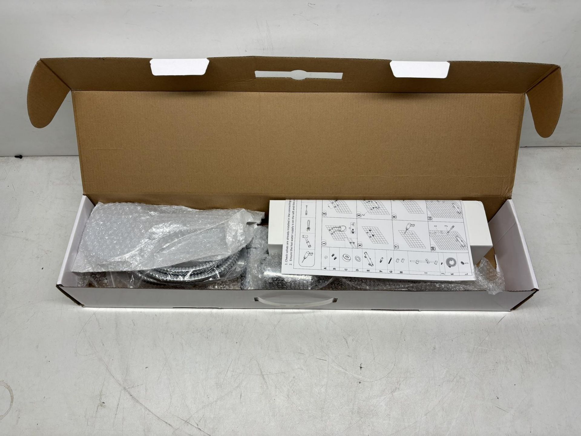 Prestige SHO005PL Plan Thermostatic Bar Shower with Slide Rail Kit - Image 2 of 4