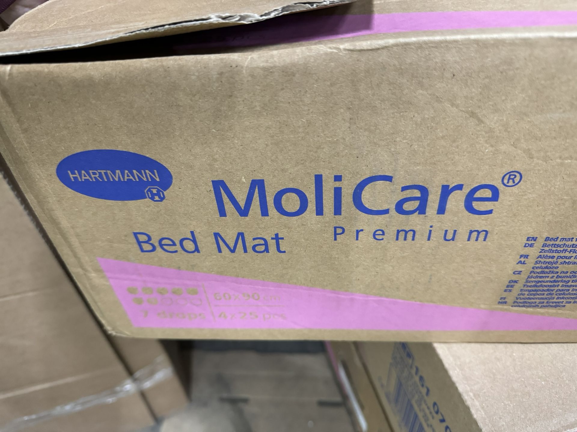 3 x Boxes Molicare 1610700 Premium Bed Mats - Image 3 of 3