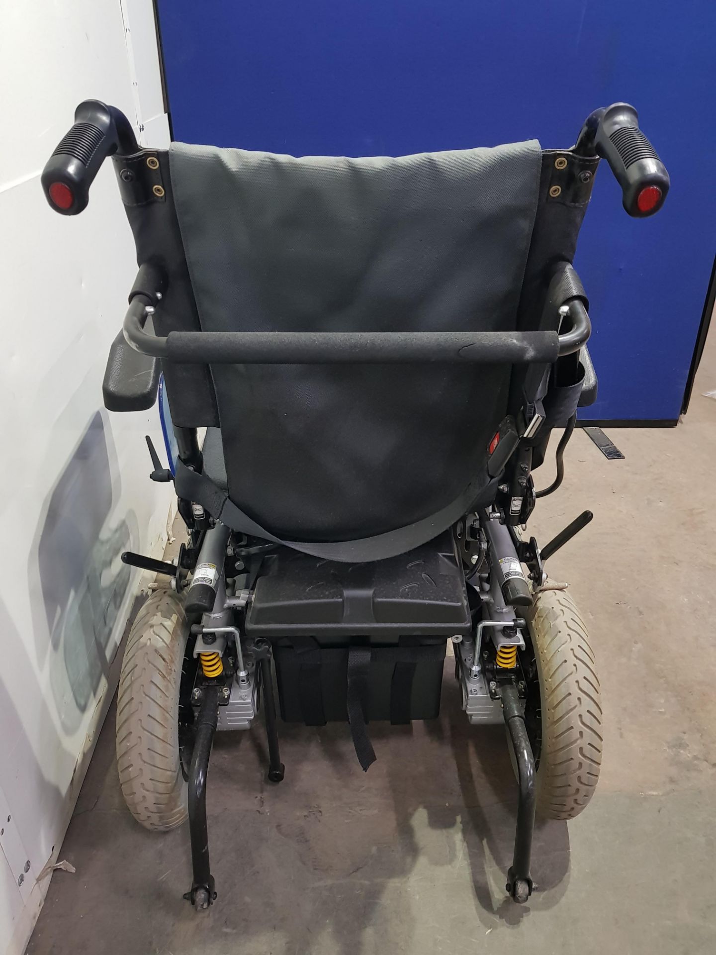 Unbranded Elecrtric Wheelchair - Bild 3 aus 6